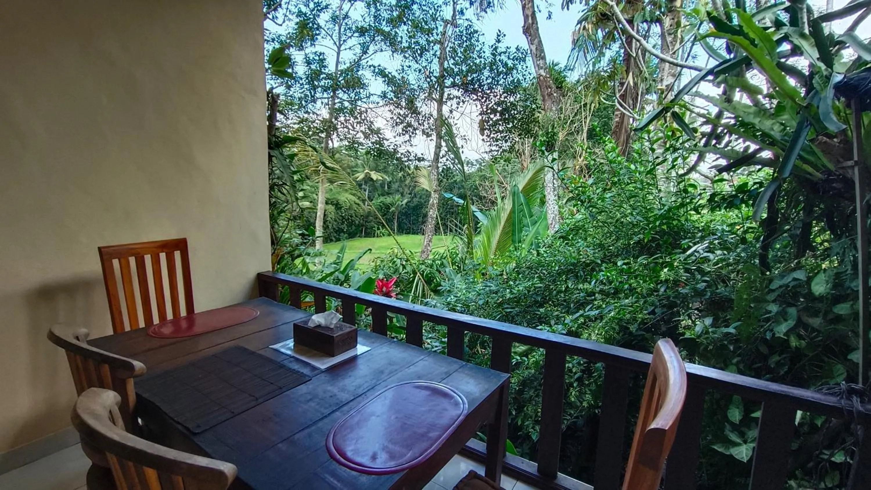 Day in Rumah Irak et Kadek Bali