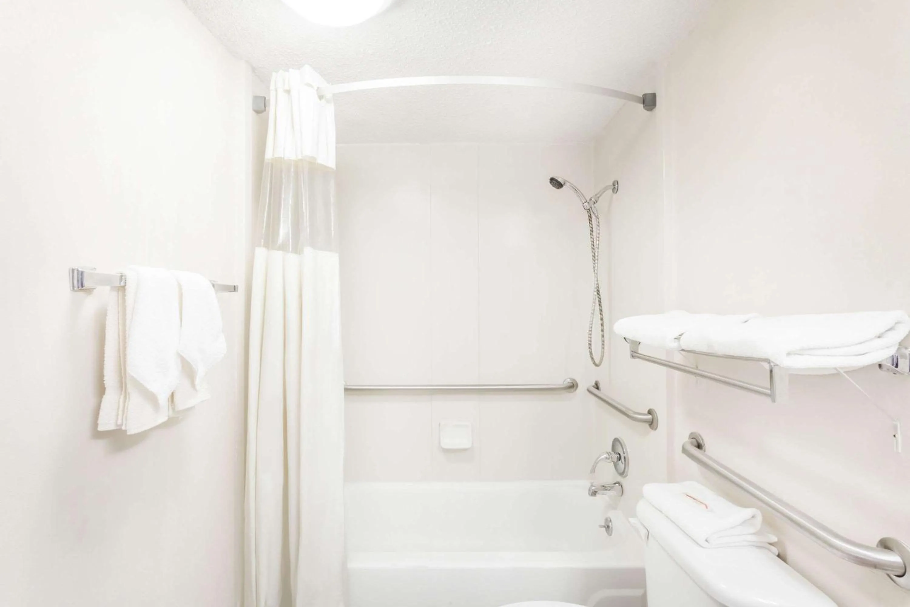 Bathroom in Days Inn by Wyndham Martin