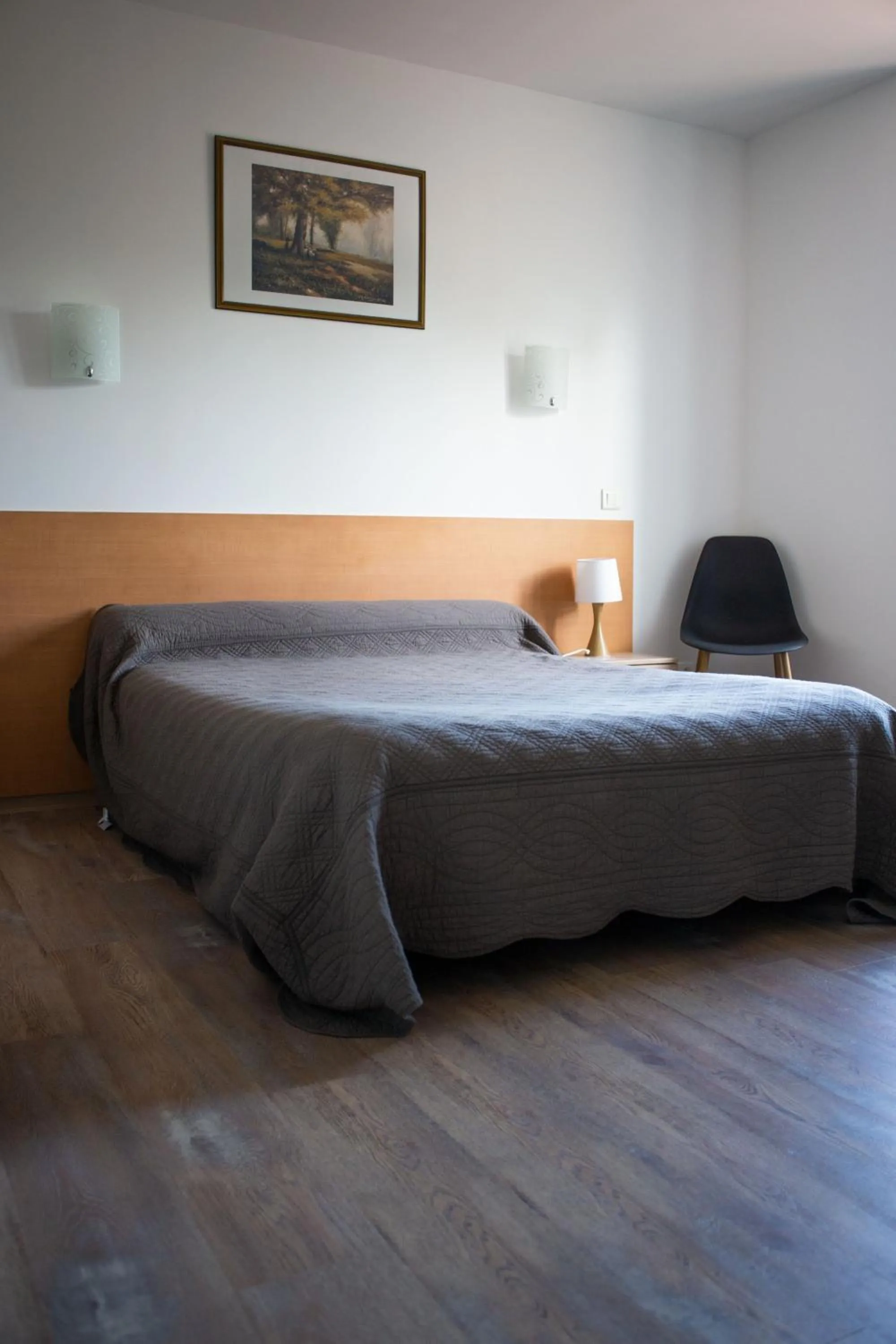 Bed in Auberge le Cévenol