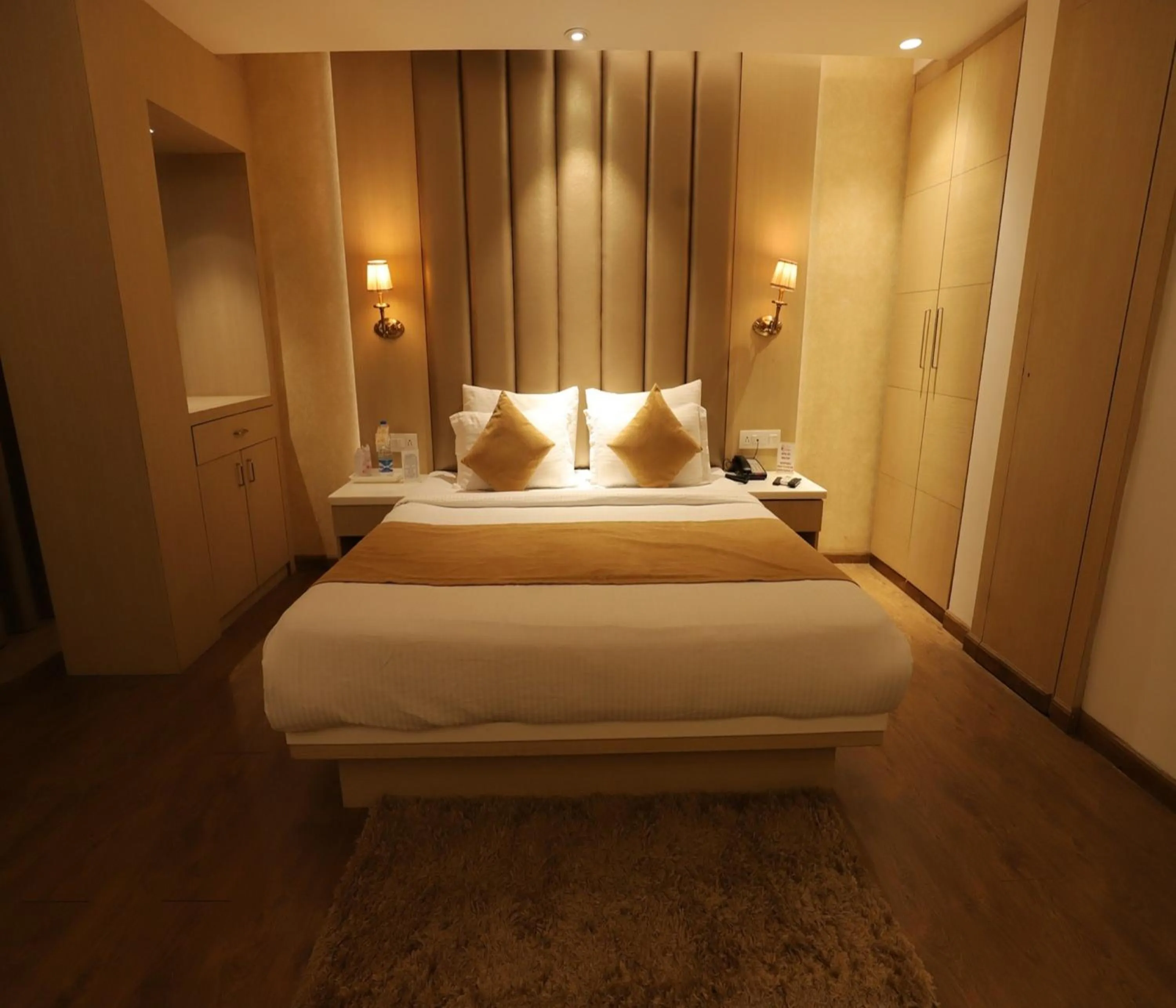 Bed in Hotel Radiance