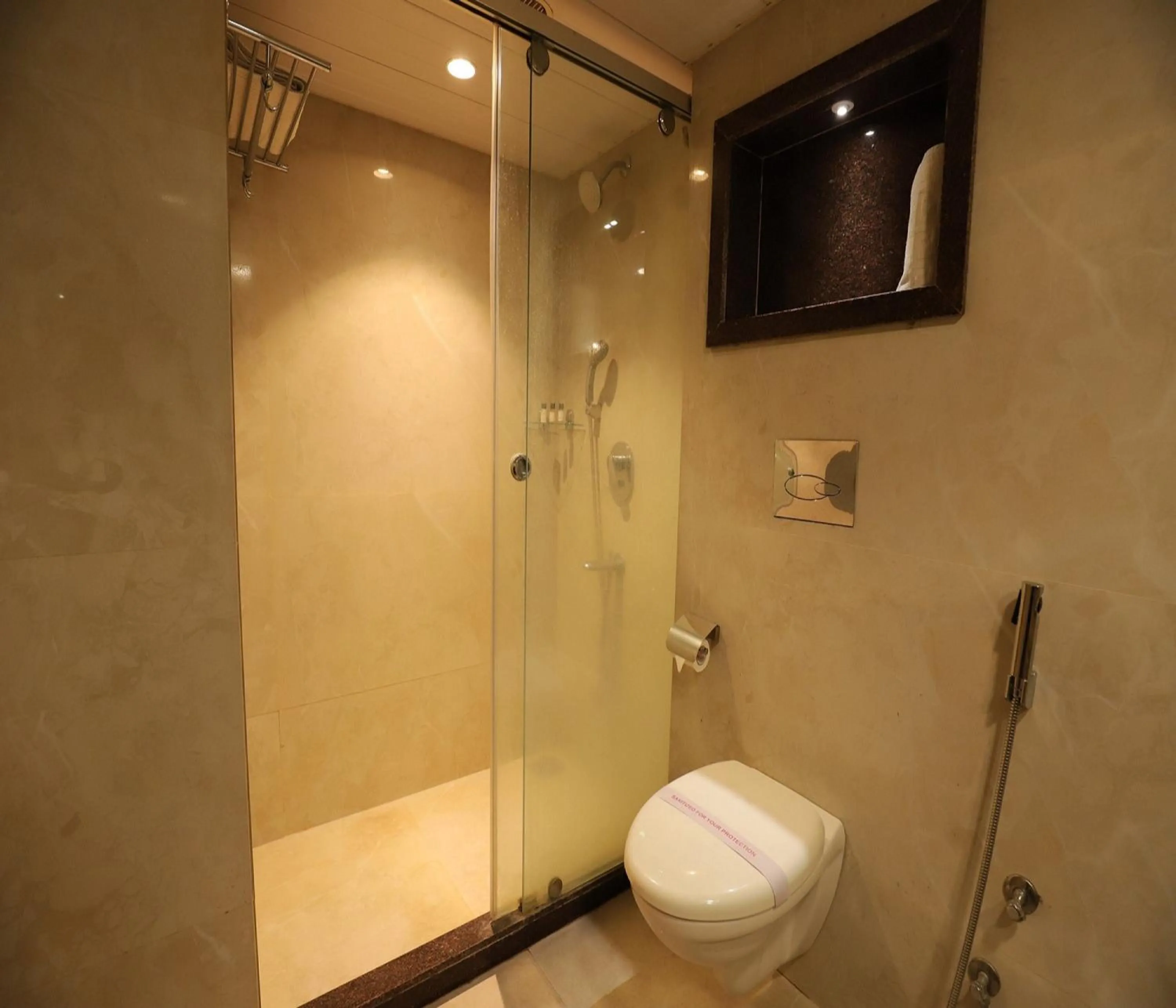 Bathroom in Hotel Radiance