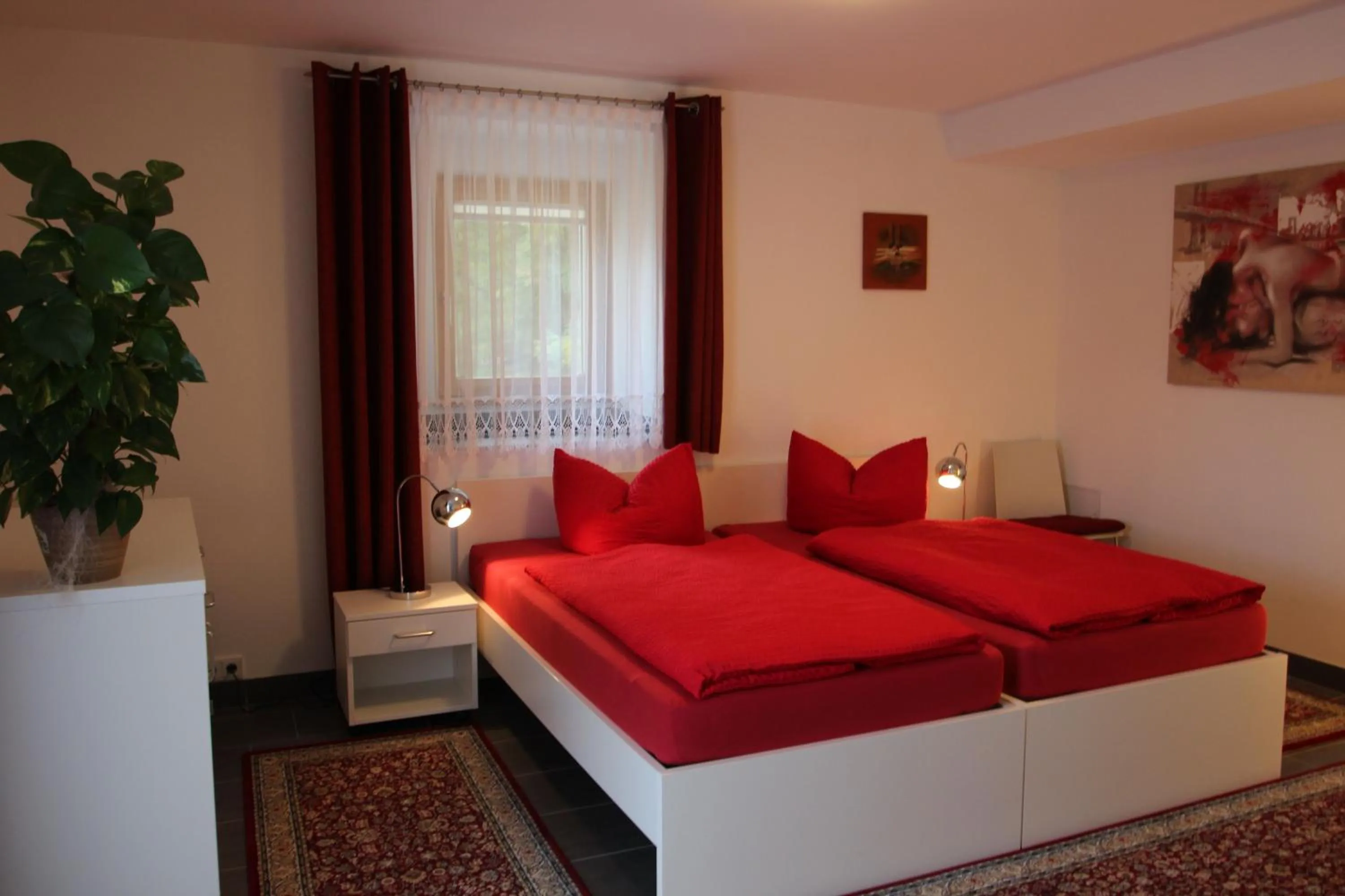 Bed in Pension-Maustmühle