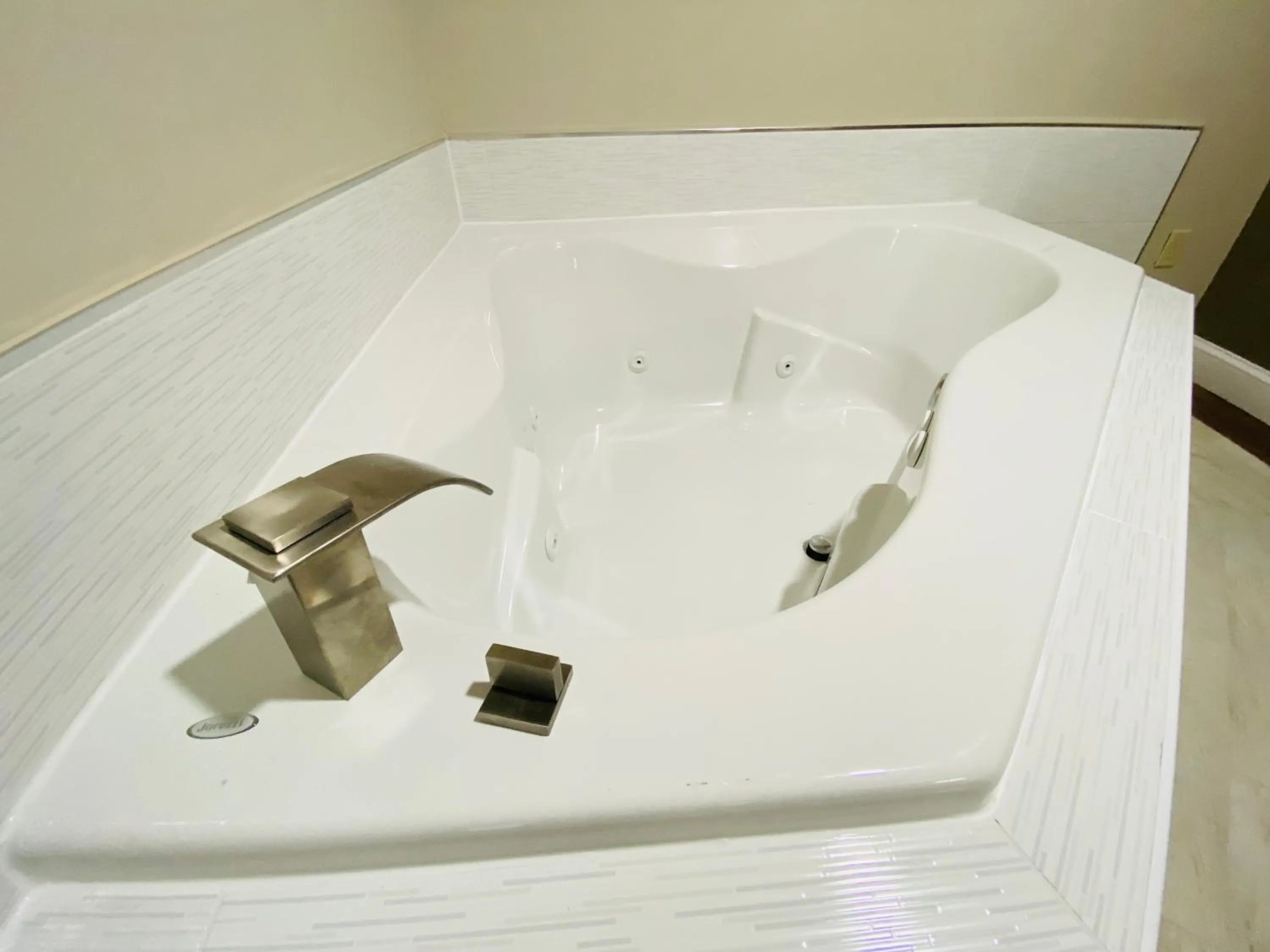 Rodeway Inn Swansea - Somerset