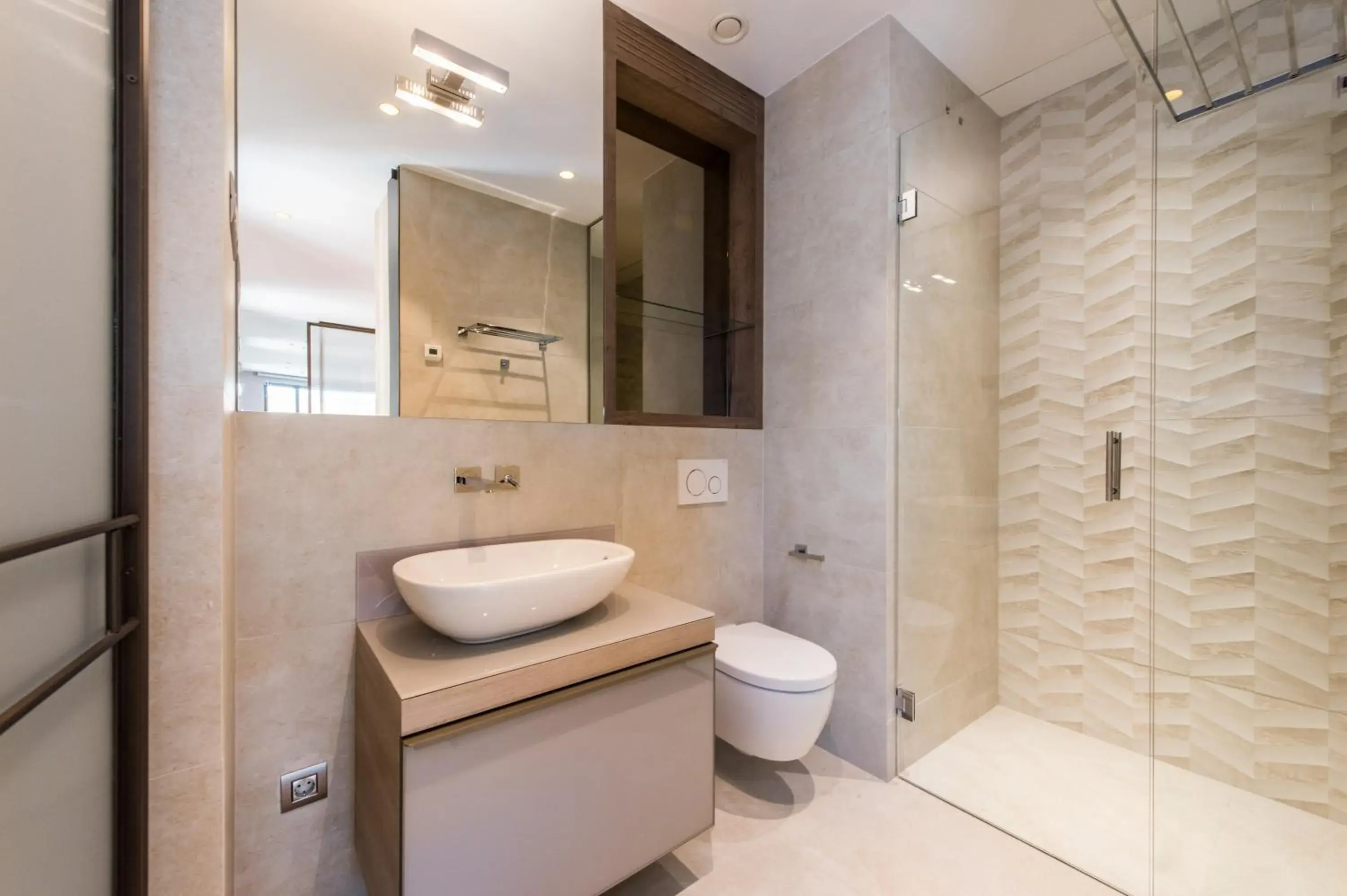 Duplex Apartment in The Garden Suites Duplex Apartment in The Garden Suites