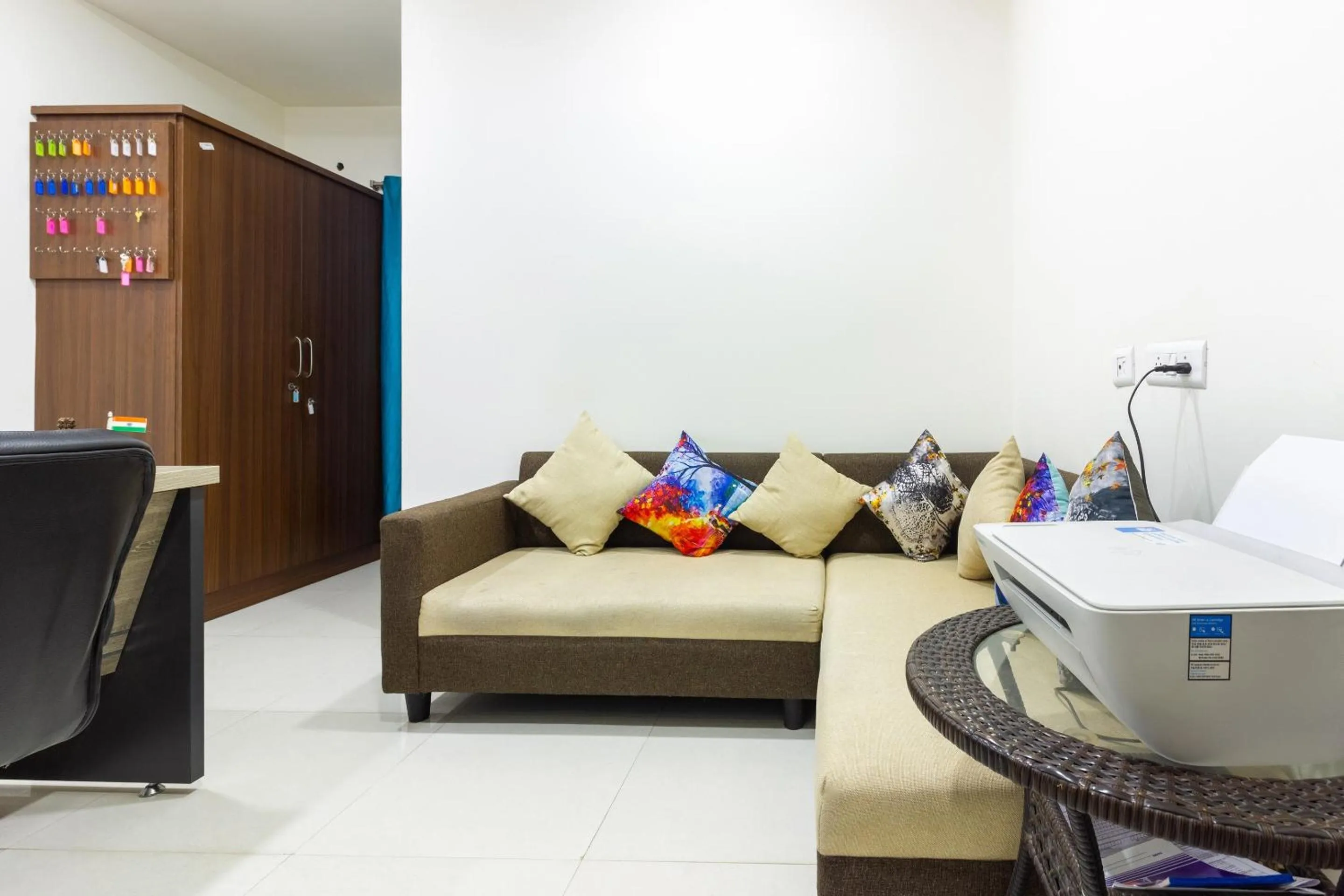 Lobby or reception in Super Hotel O Qualia Inn Kondapur Near Botanical Garden