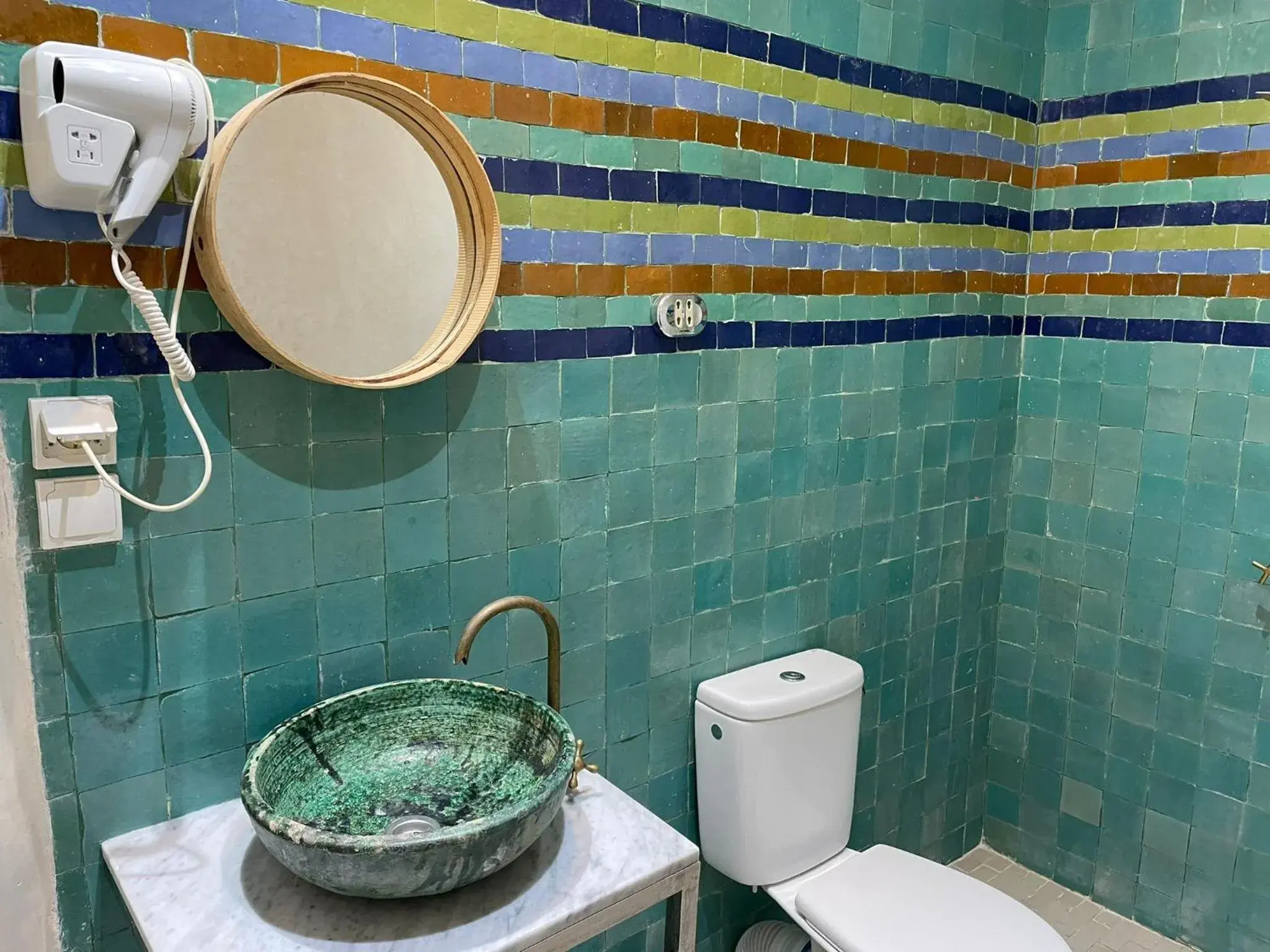 Small Double Room in Mama Souiri Hotel Small Double Room in Mama Souiri Hotel