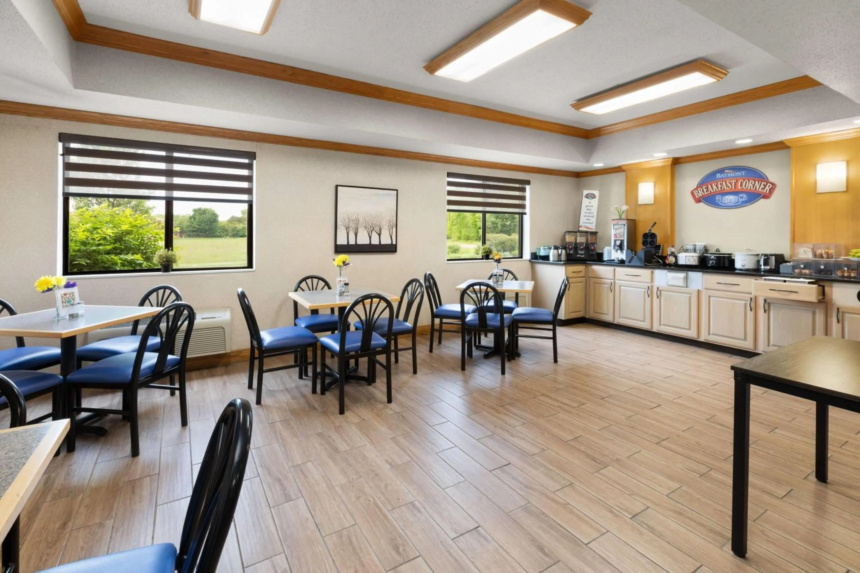 Breakfast in Baymont by Wyndham Paw Paw