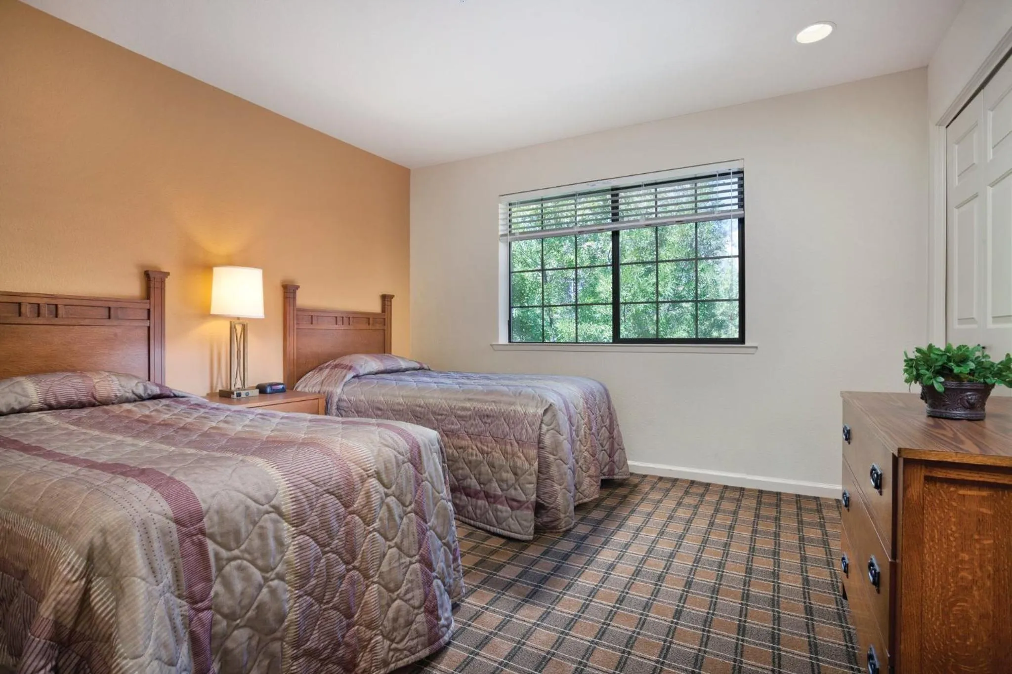 Photo of the whole room, Bed in WorldMark Clear Lake