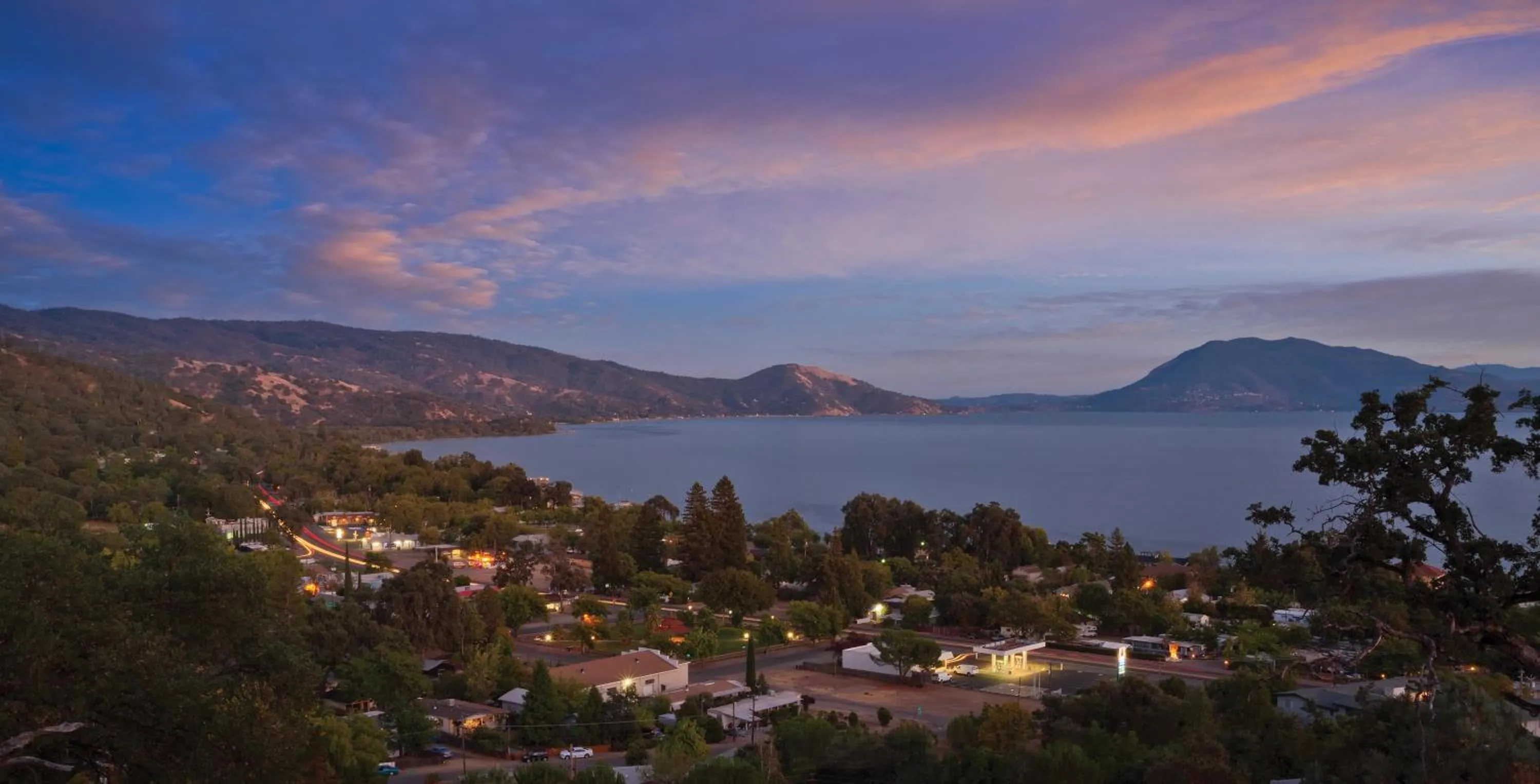 Property building in WorldMark Clear Lake