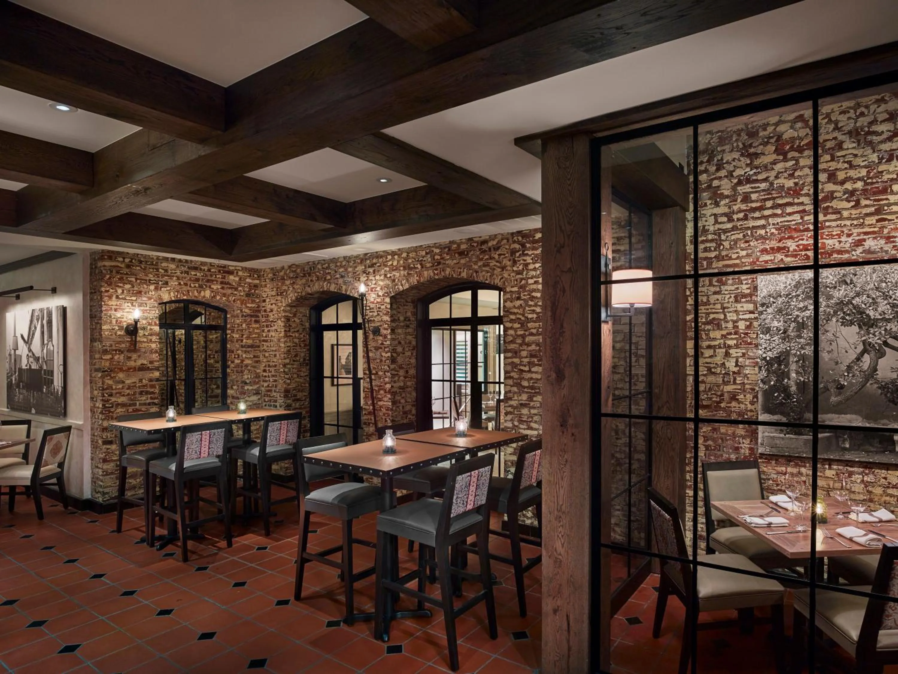 Restaurant/places to eat in Penn's View Hotel Philadelphia