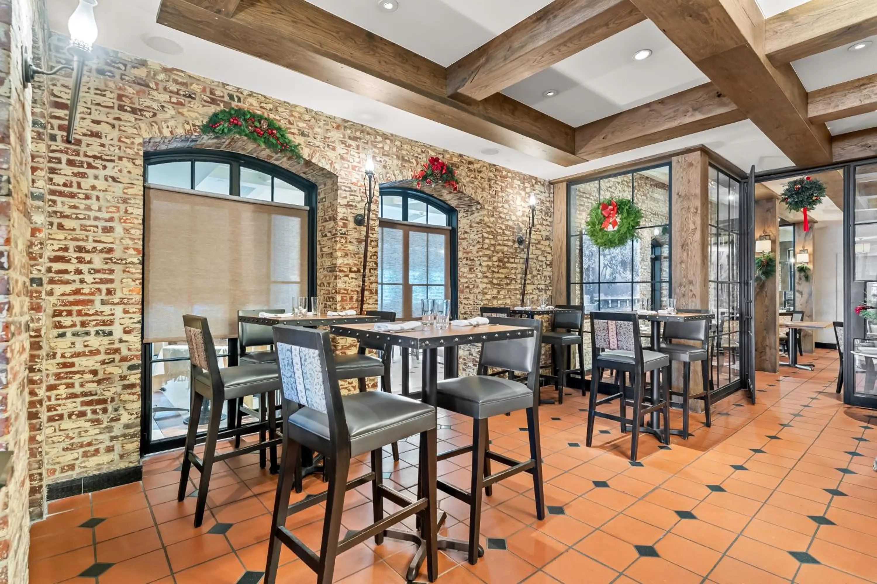 Restaurant/places to eat in Penn's View Hotel Philadelphia