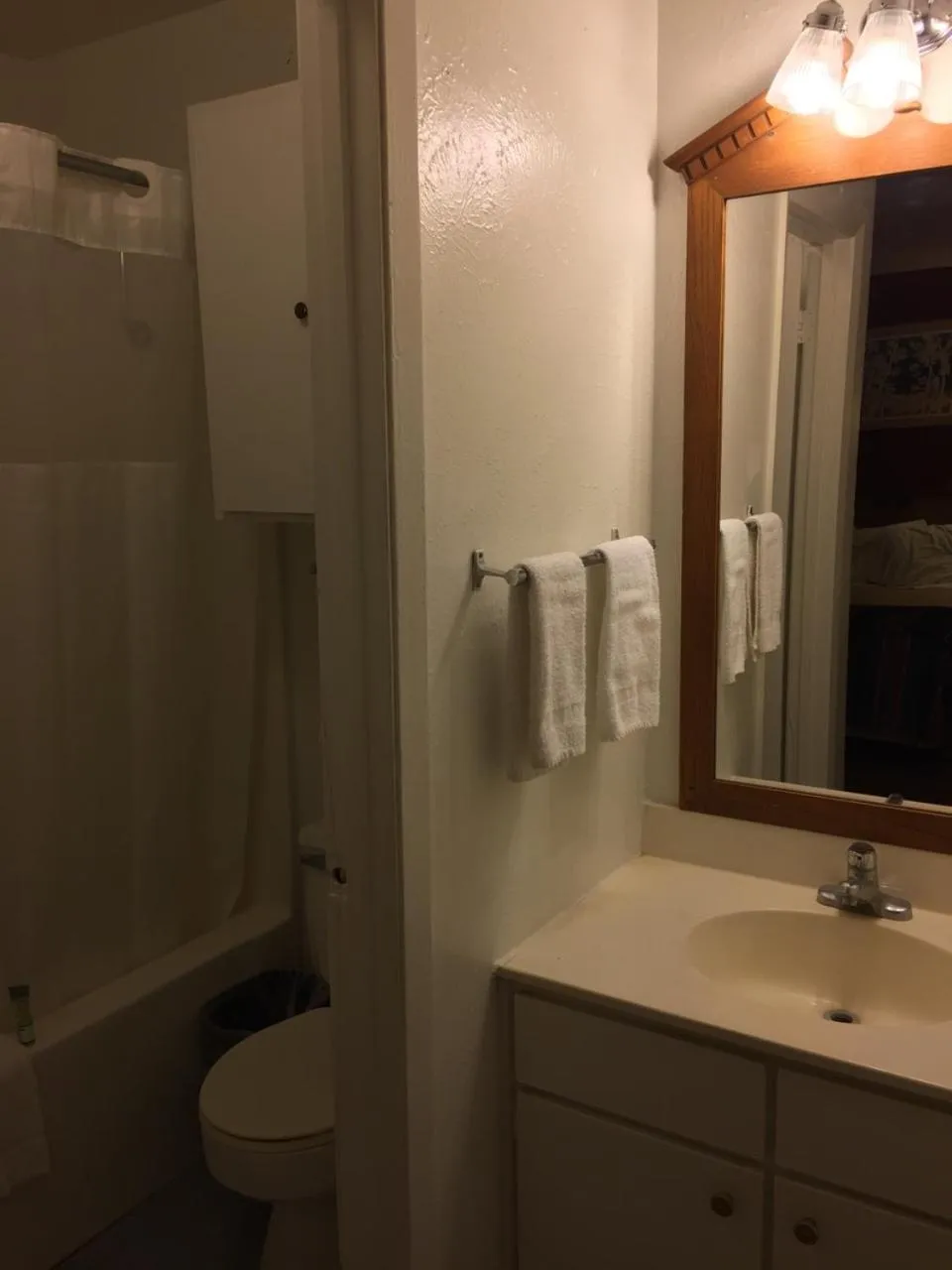 Bathroom in Ranch House Inn & Suites