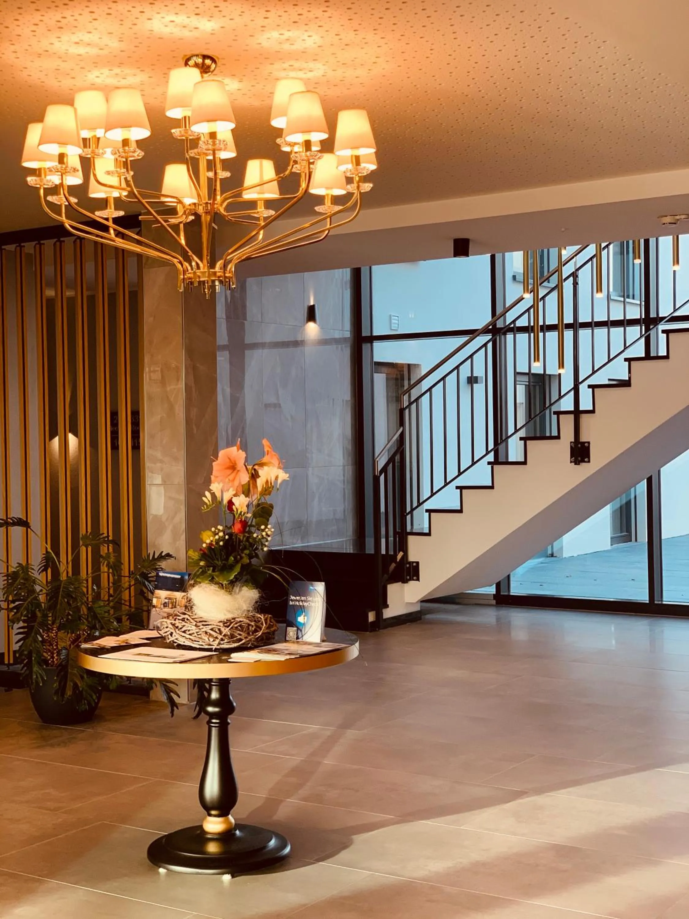 Lobby or reception in Intergroup Business & Design Hotel Ingolstadt