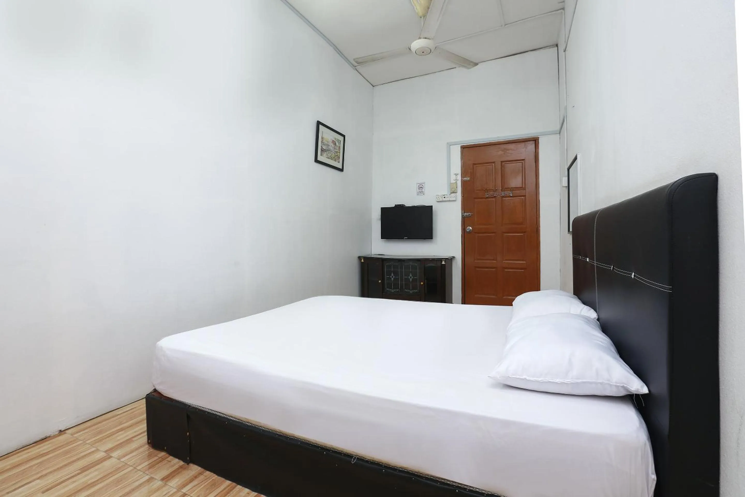 Bedroom in Hotel O D&d Budget Inn