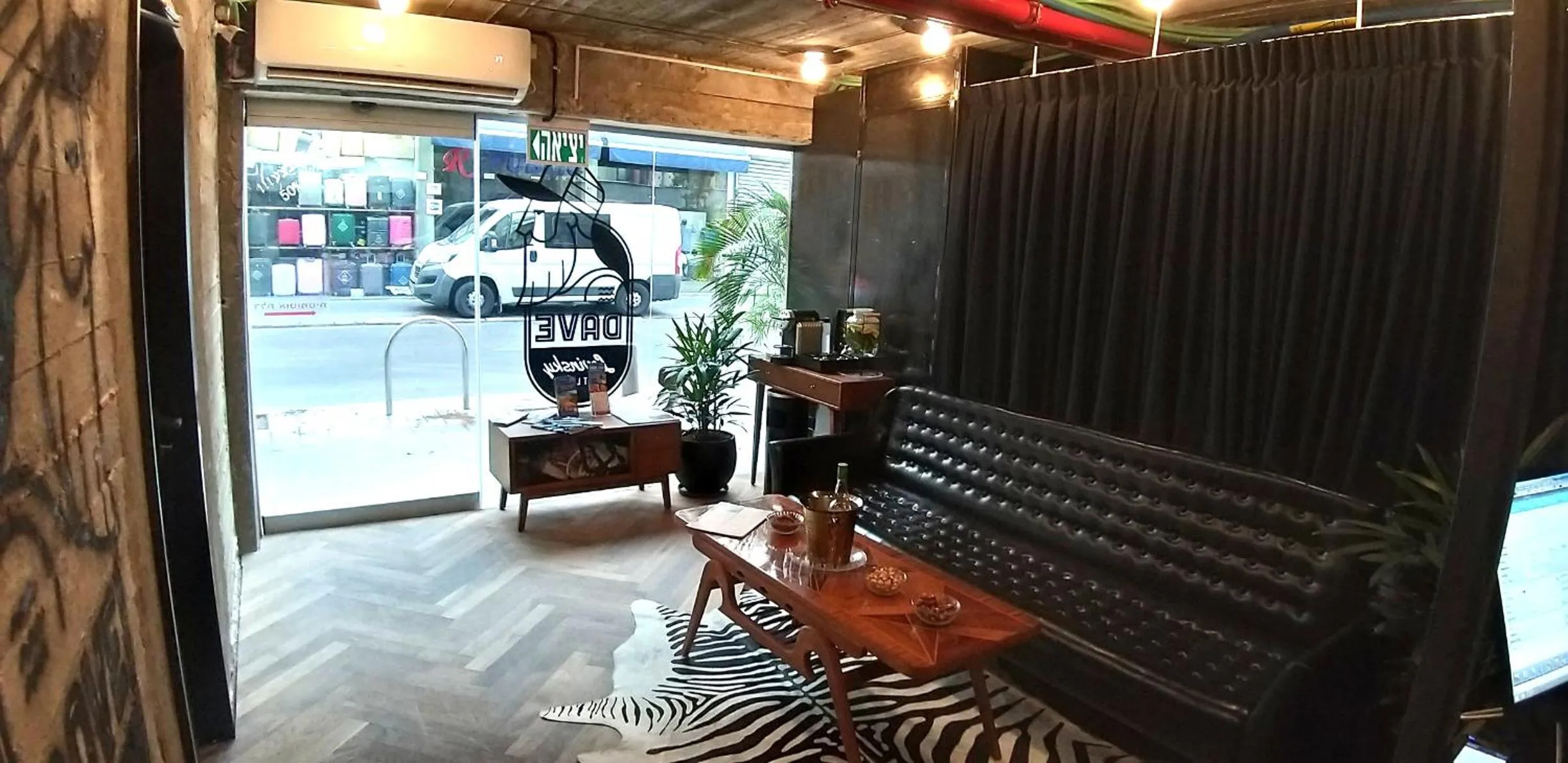 Lobby or reception in Dave Levinsky, a member of Brown Hotels