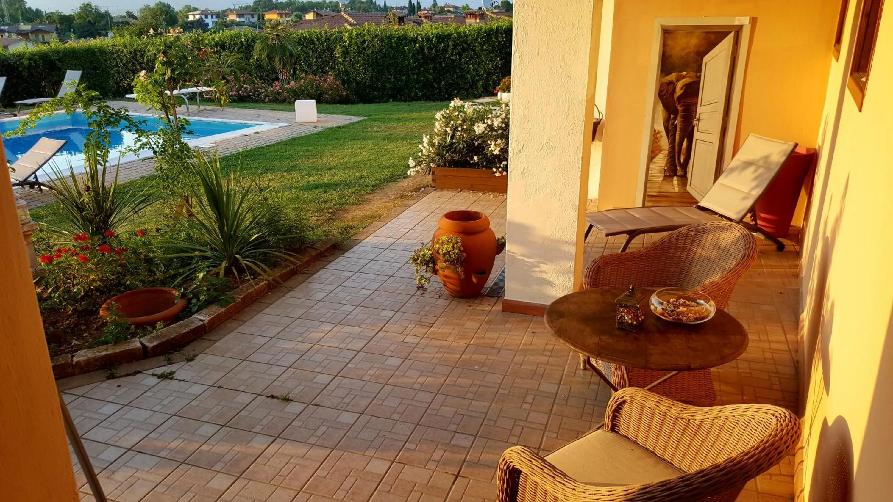 Patio in B&B Villa Fiorini