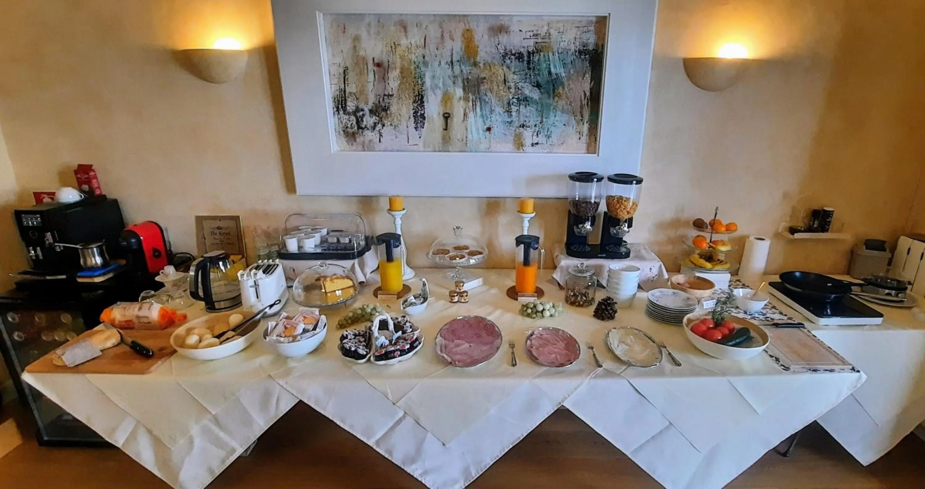 Food and drinks in B&B Villa Fiorini