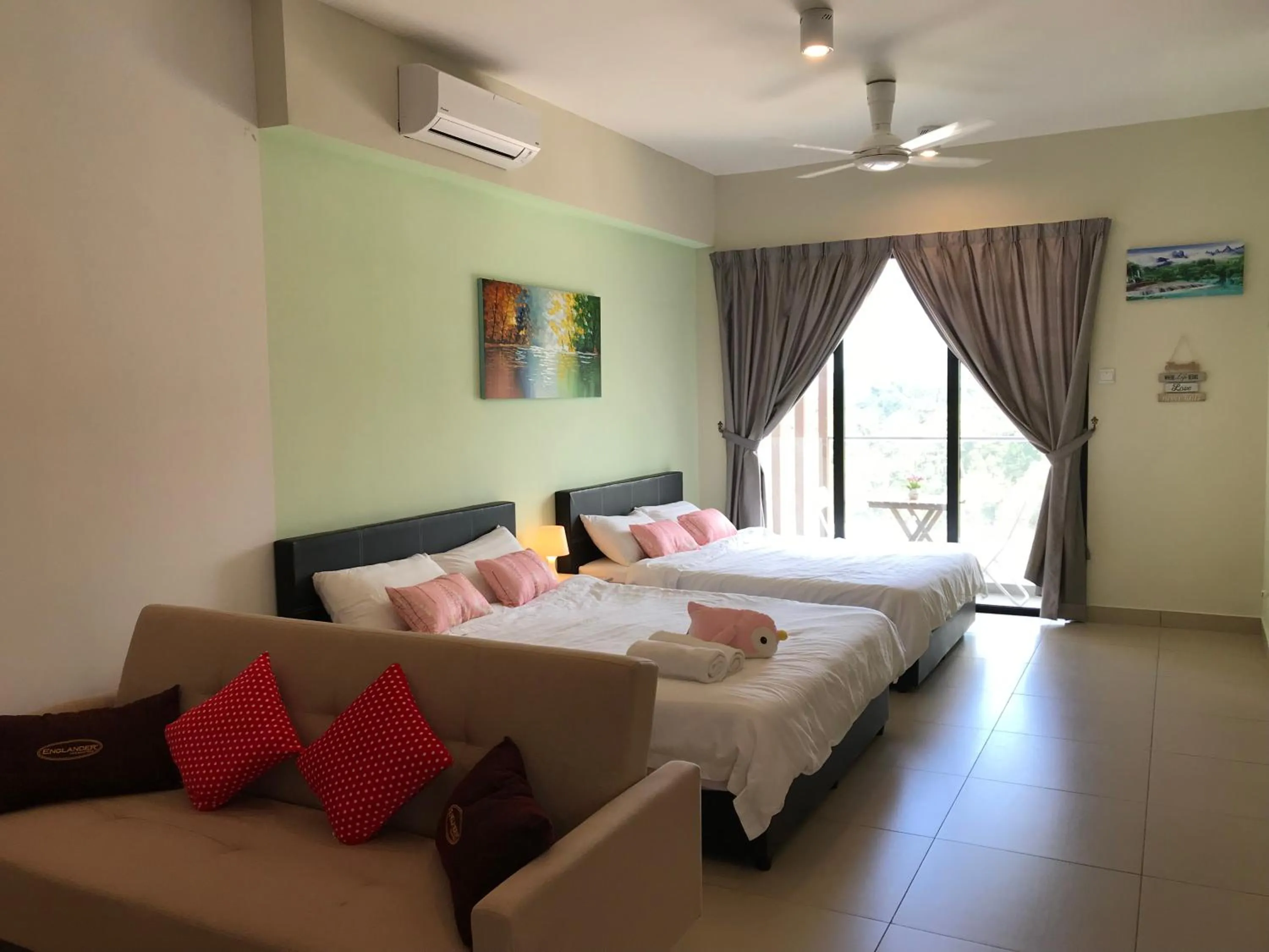 Bed in Friends & Families @ Genting Midhills(Free WiFi)