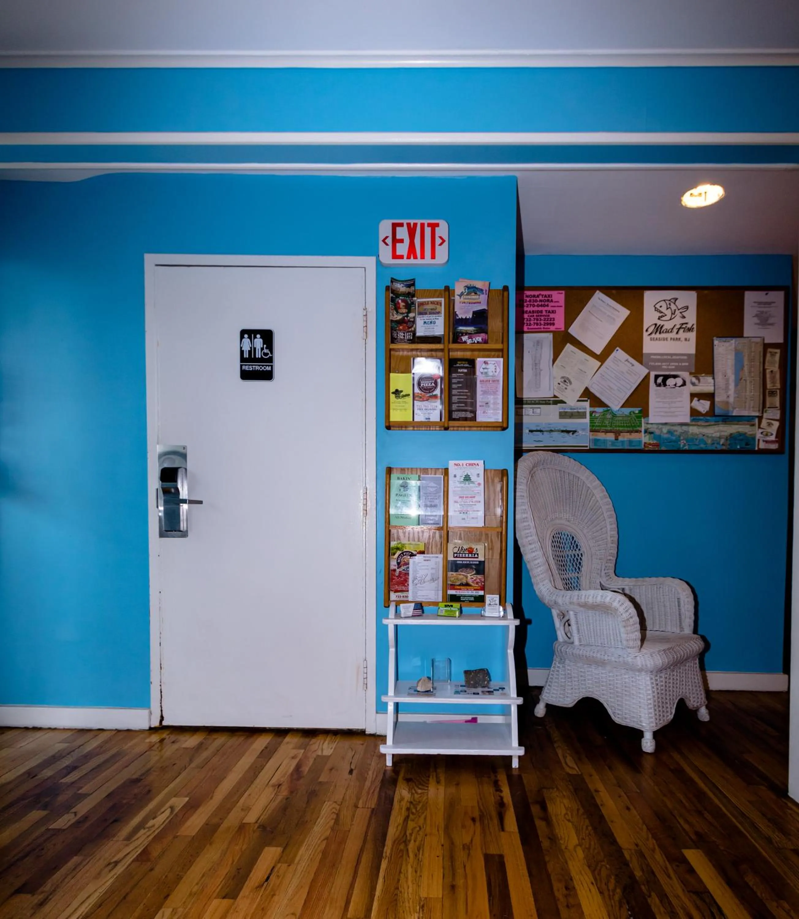 Lobby or reception in Charlroy Motel