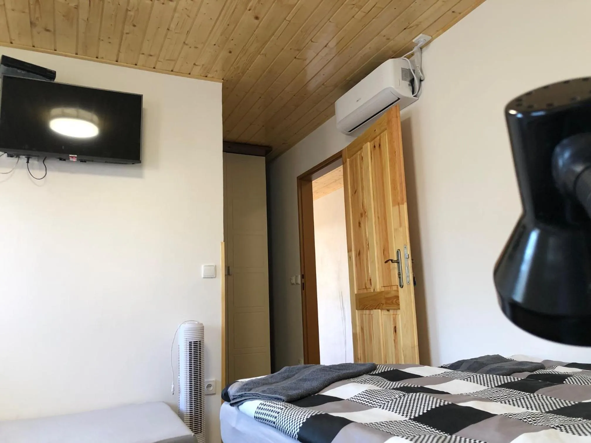 Bed in Penzion Zaječský šenk