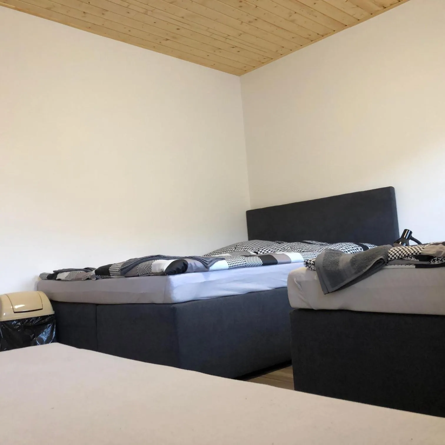 Bed in Penzion Zaječský šenk