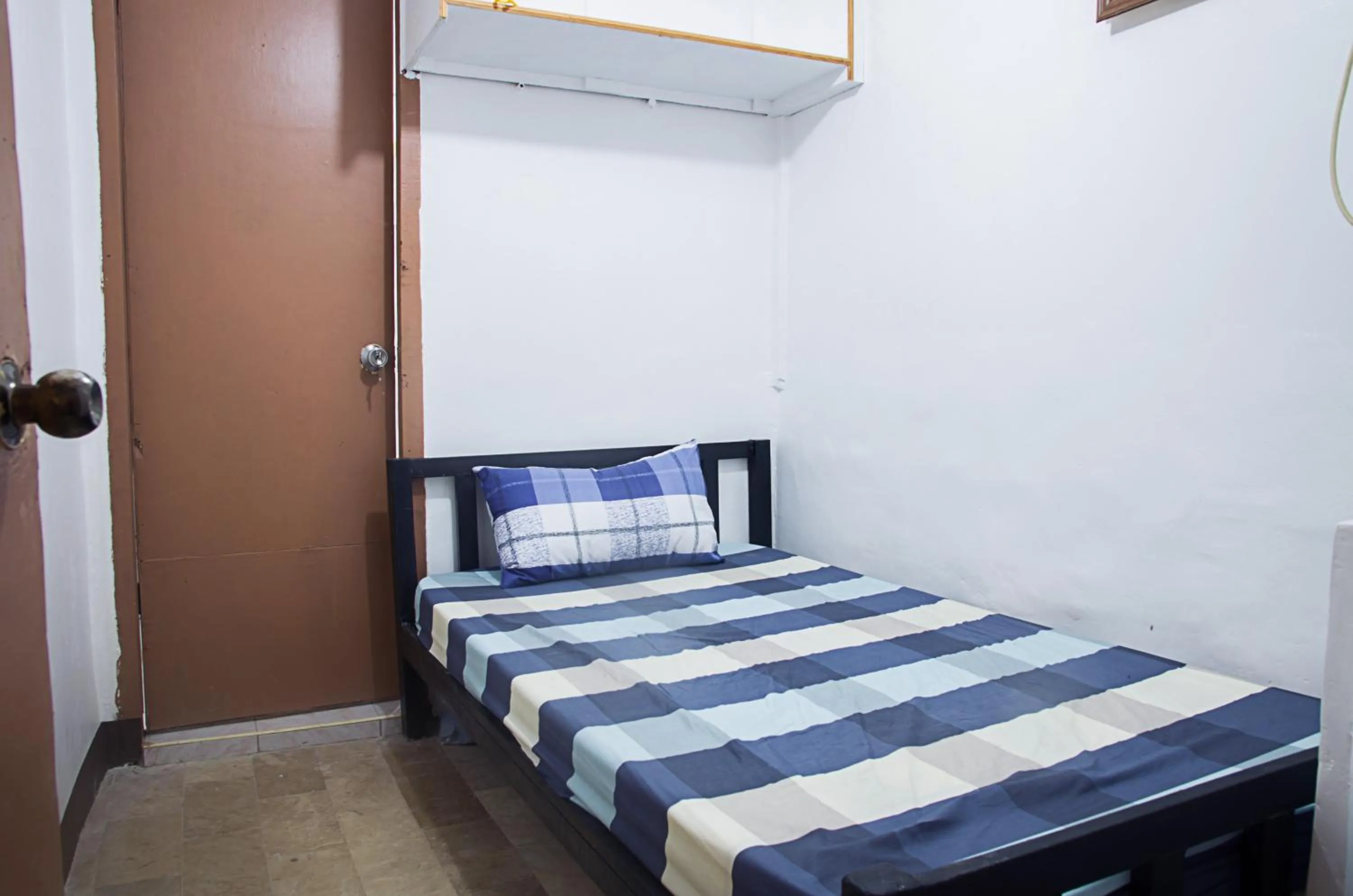 Bed in RedDoorz @ Calceta Street Cogon