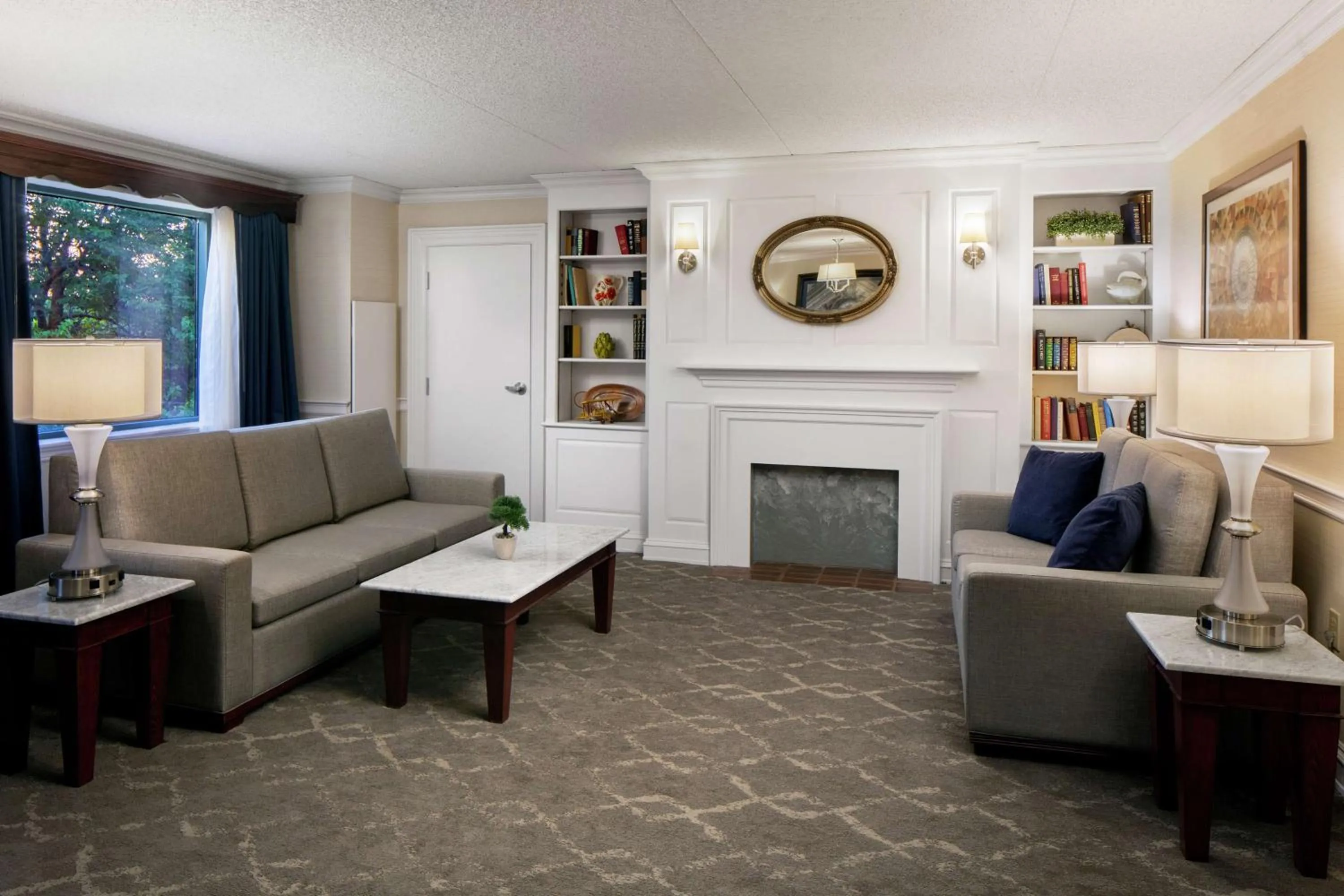 Living room in The Desmond Hotel Malvern, a DoubleTree by Hilton