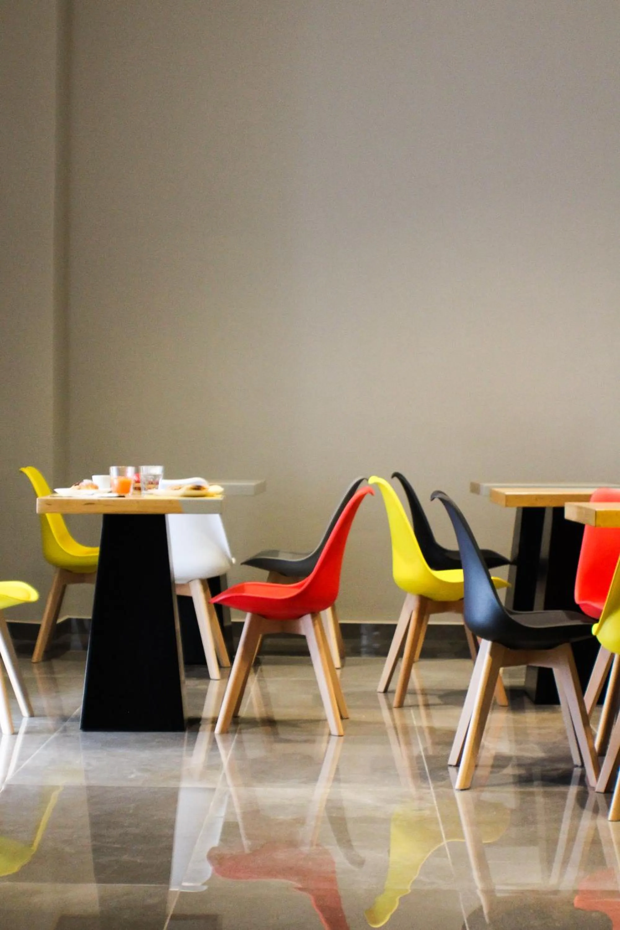 Be Italian Flat Piazza Bovio 22