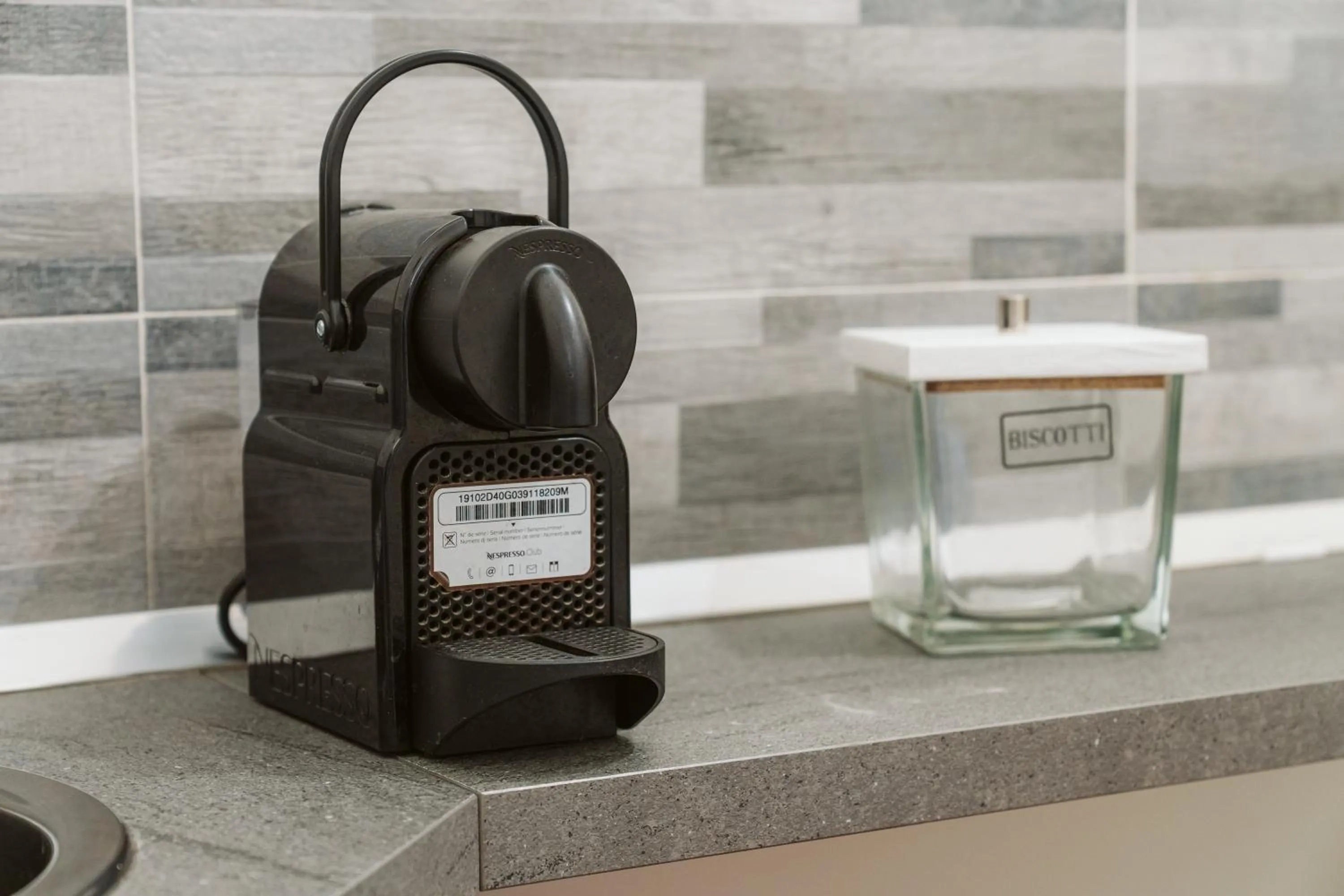 Coffee/tea facilities in Pandora Rooms - Pompei - Central Pompeii Near the Ruins