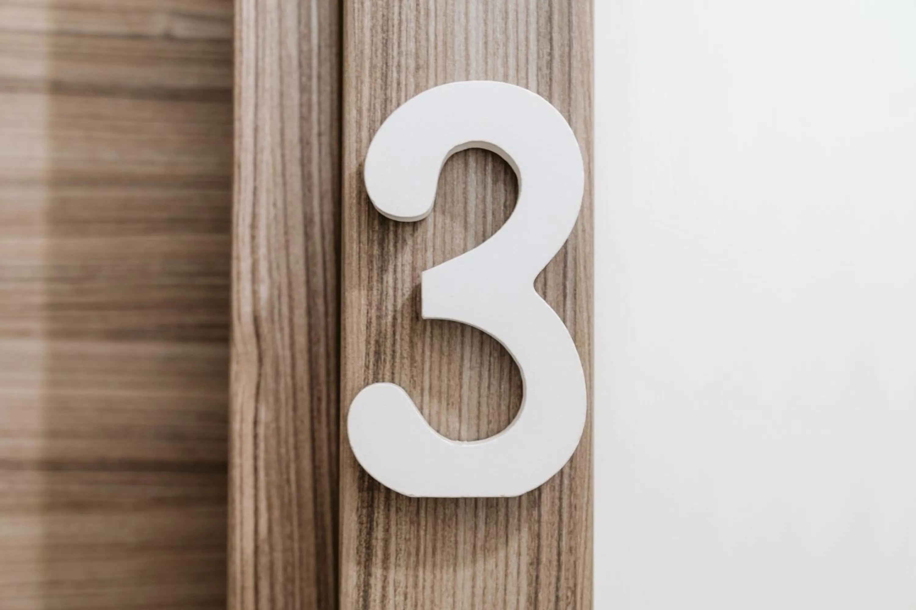 Text overlay in Pandora Rooms - Pompei - Central Pompeii Near the Ruins