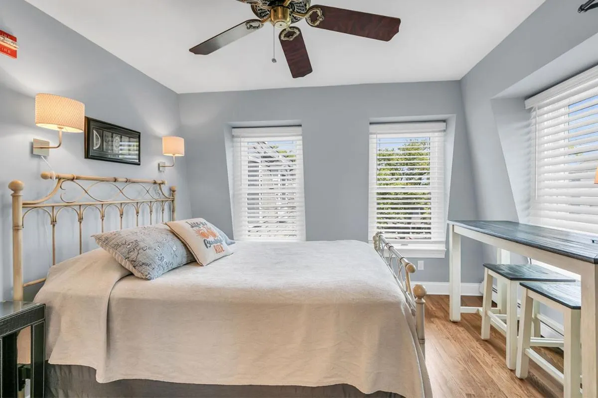 Bed in Tandem Bike Inn