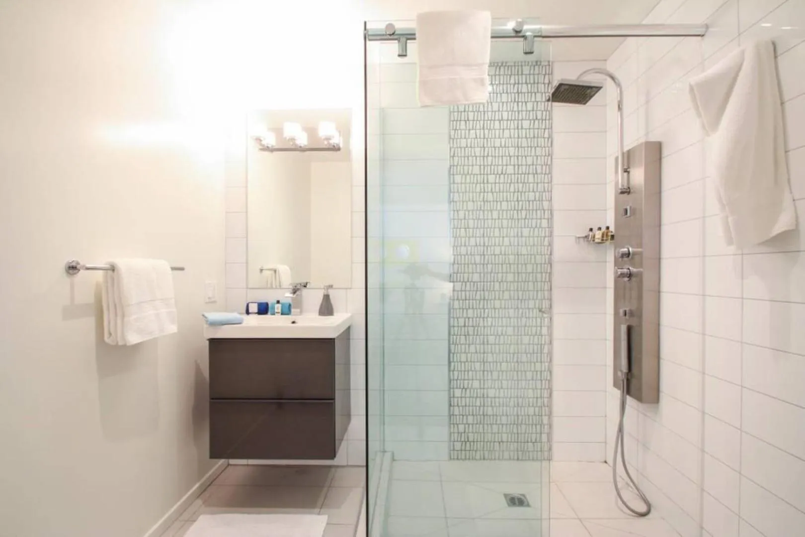 The Twist Palm Springs