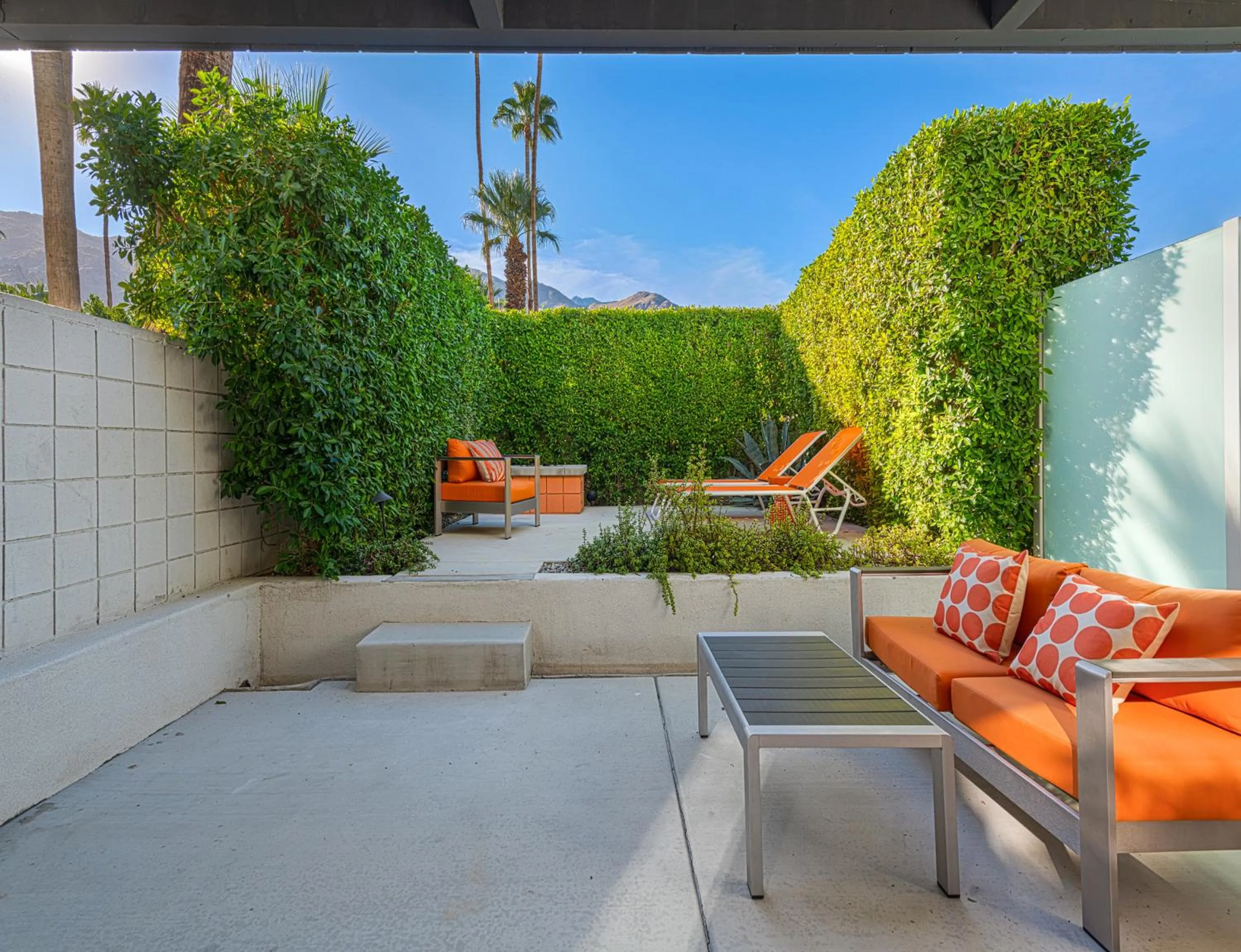 The Twist Palm Springs