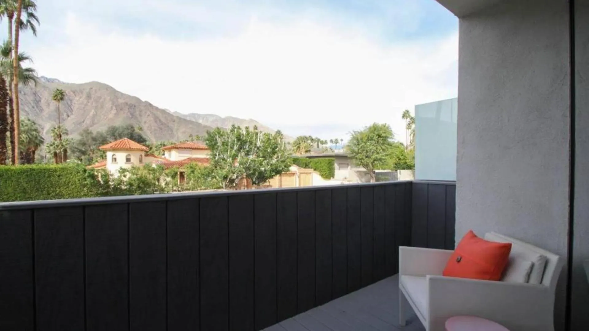 The Twist Palm Springs