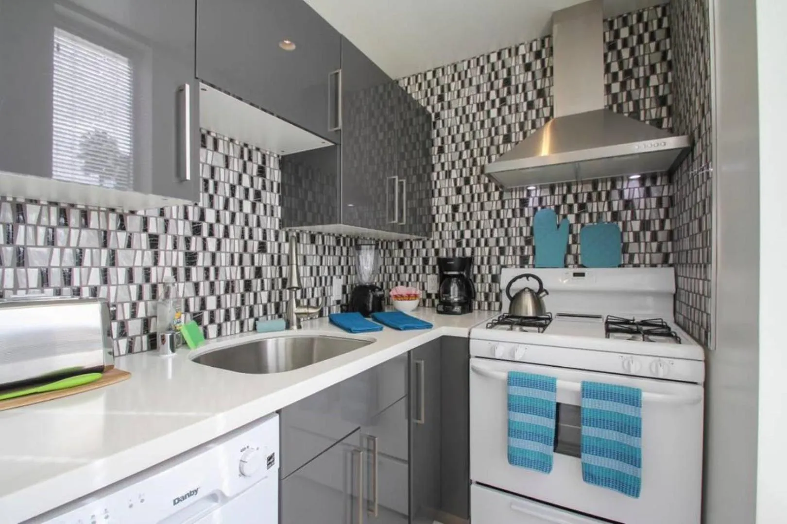 The Twist Palm Springs