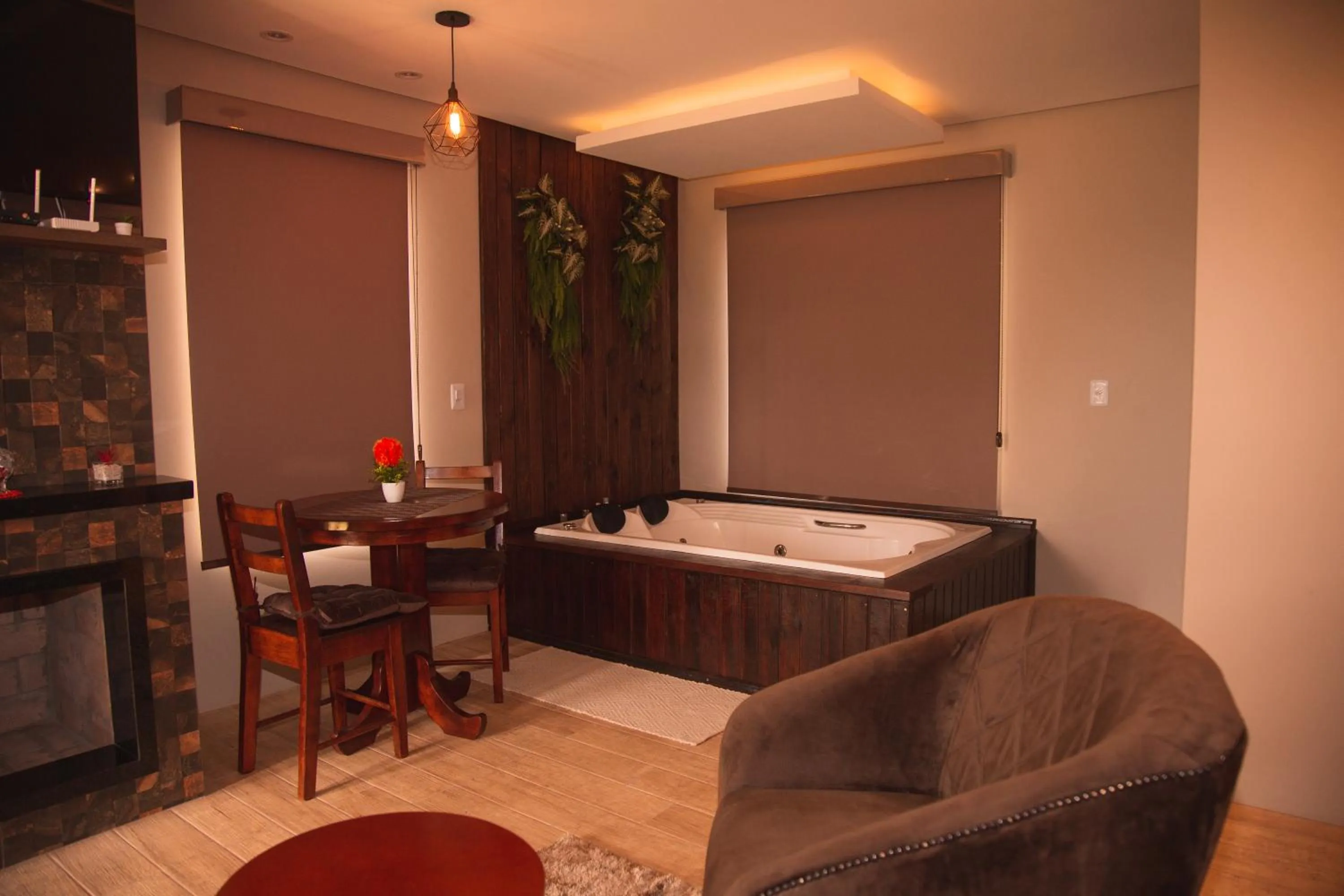 Hot Tub in Pousada Recanto dos Canyons