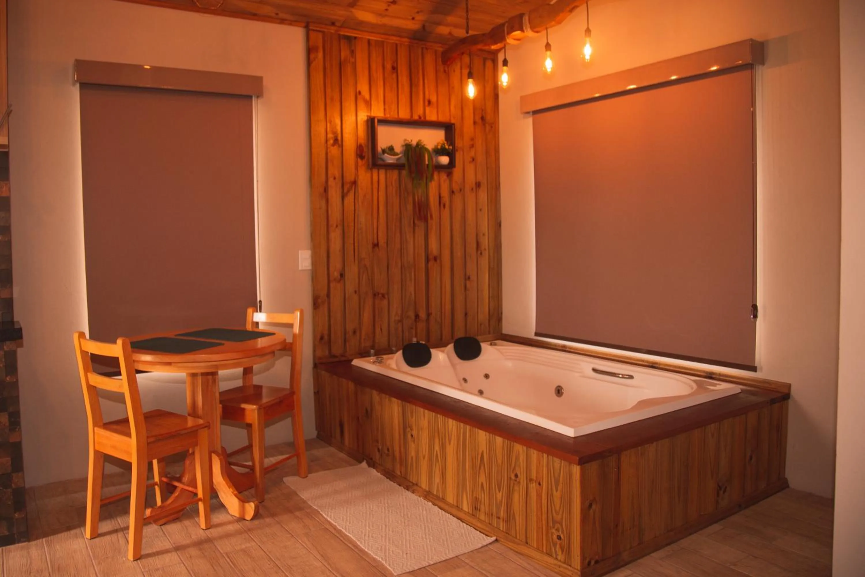 Hot Tub in Pousada Recanto dos Canyons