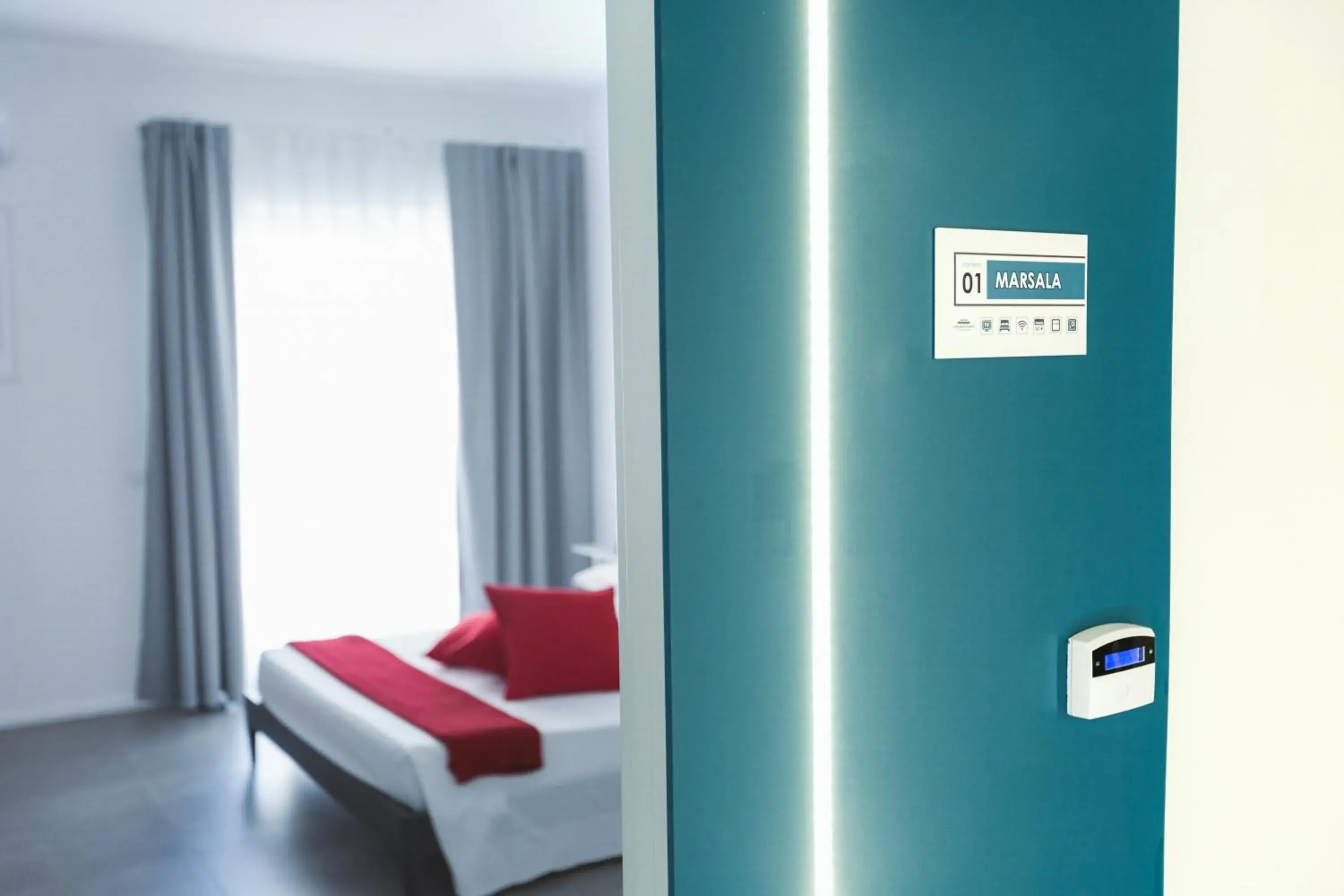 Deluxe Double Room with Side Sea View in B&B a due passi dal mare Deluxe Double Room with Side Sea View in B&B a due passi dal mare