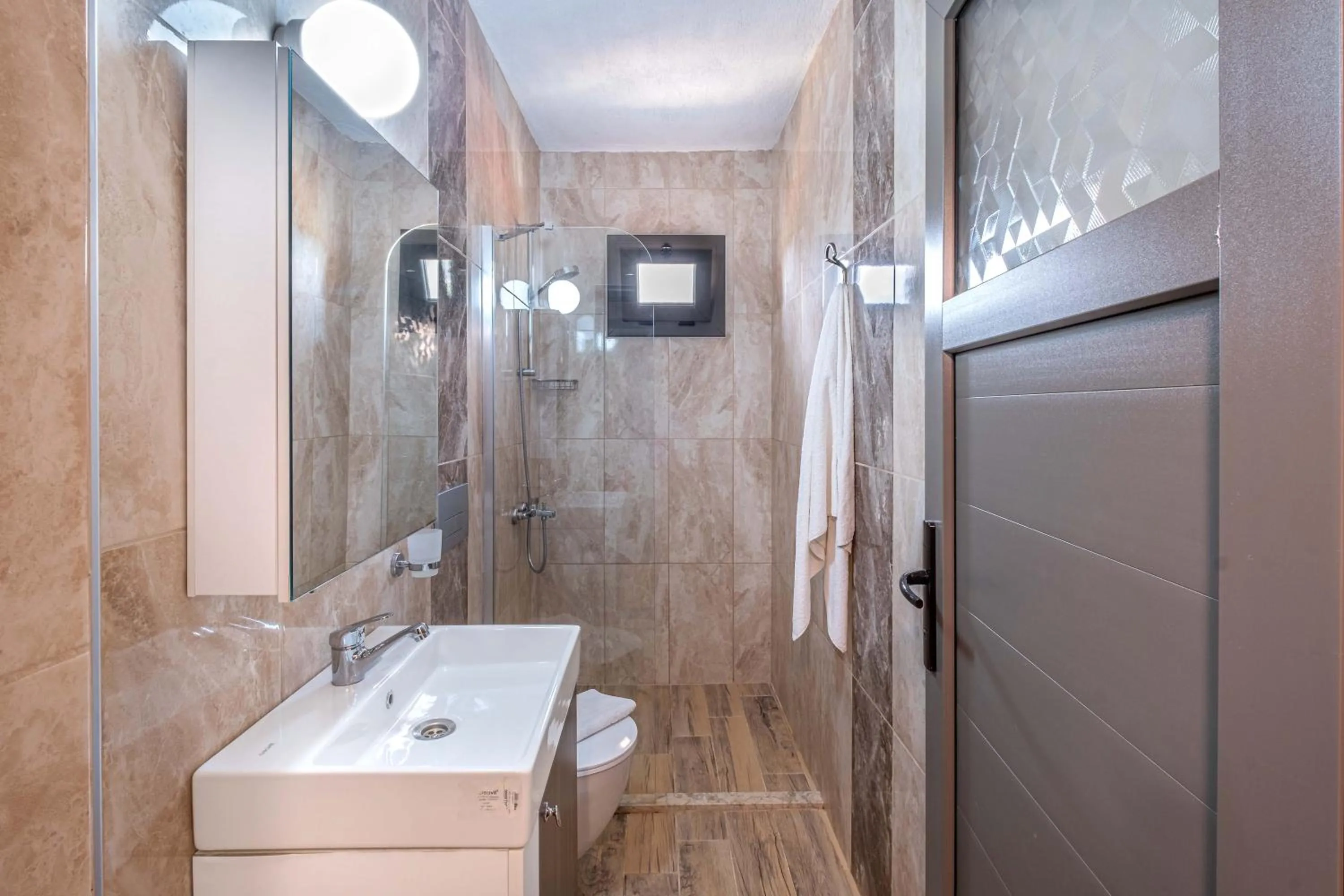 Shower in Kaş Joy Glamping