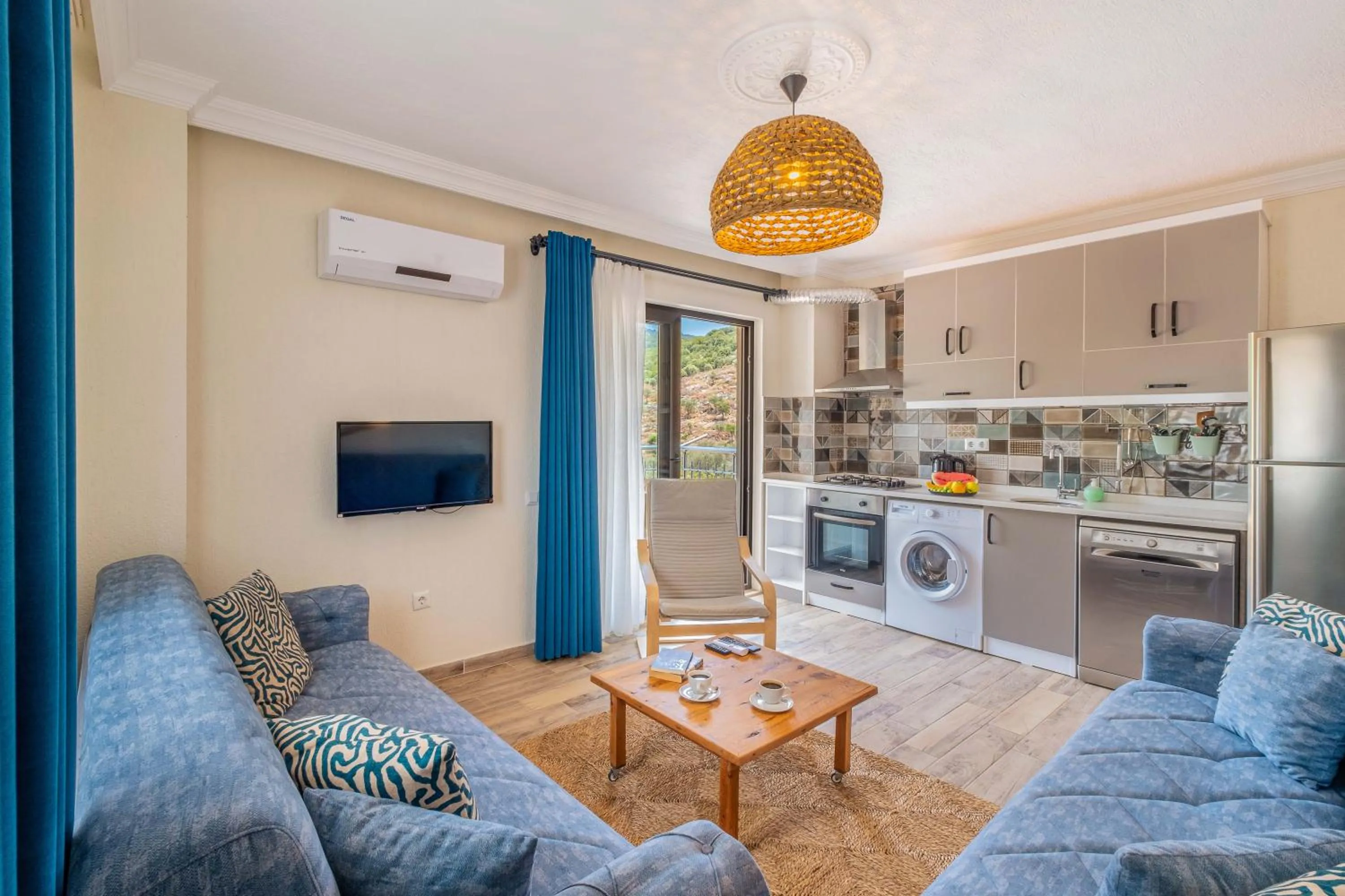 Kitchen or kitchenette in Kaş Joy Glamping
