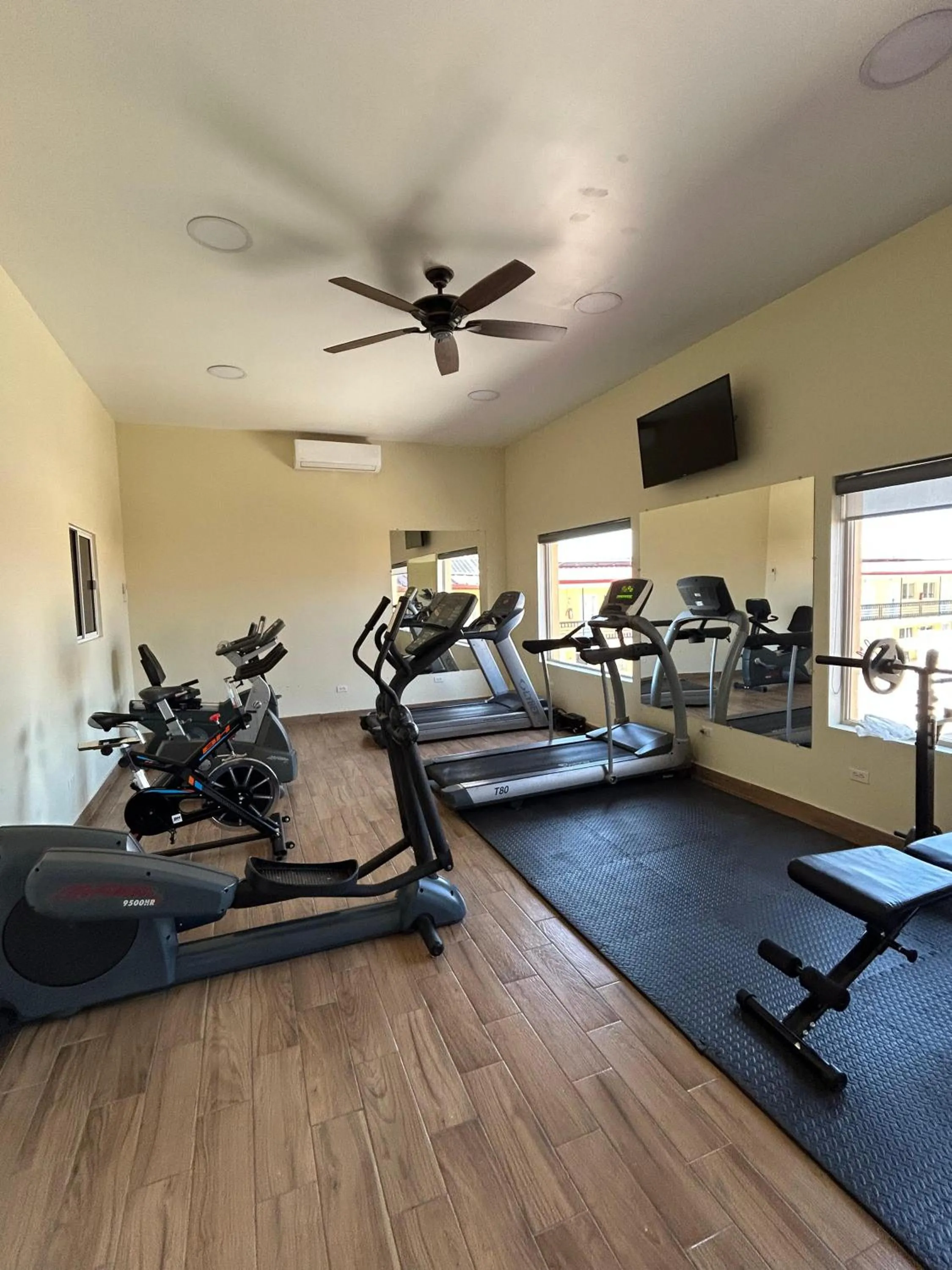 Fitness centre/facilities in DURAZNO INN