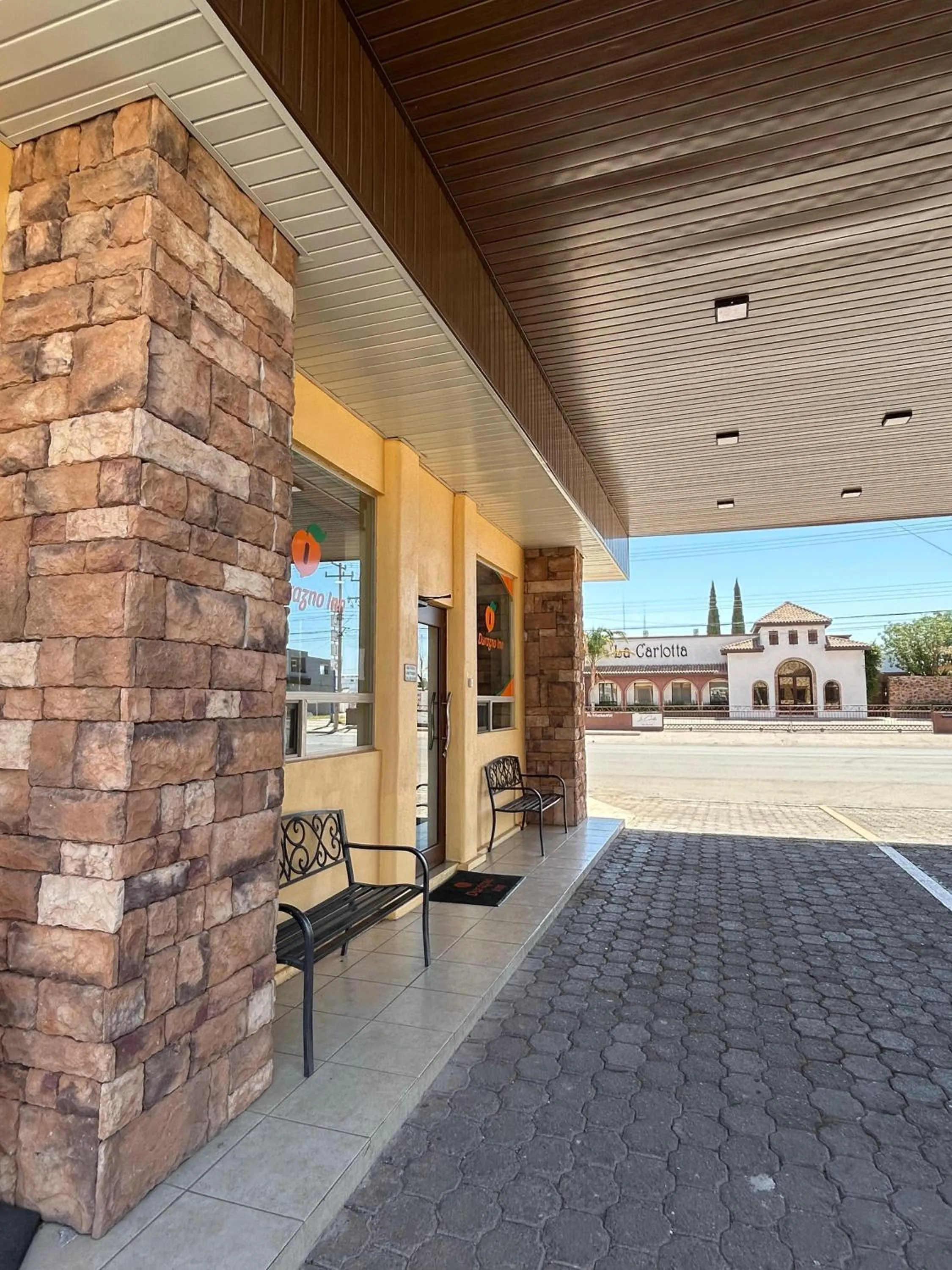 Street view in DURAZNO INN