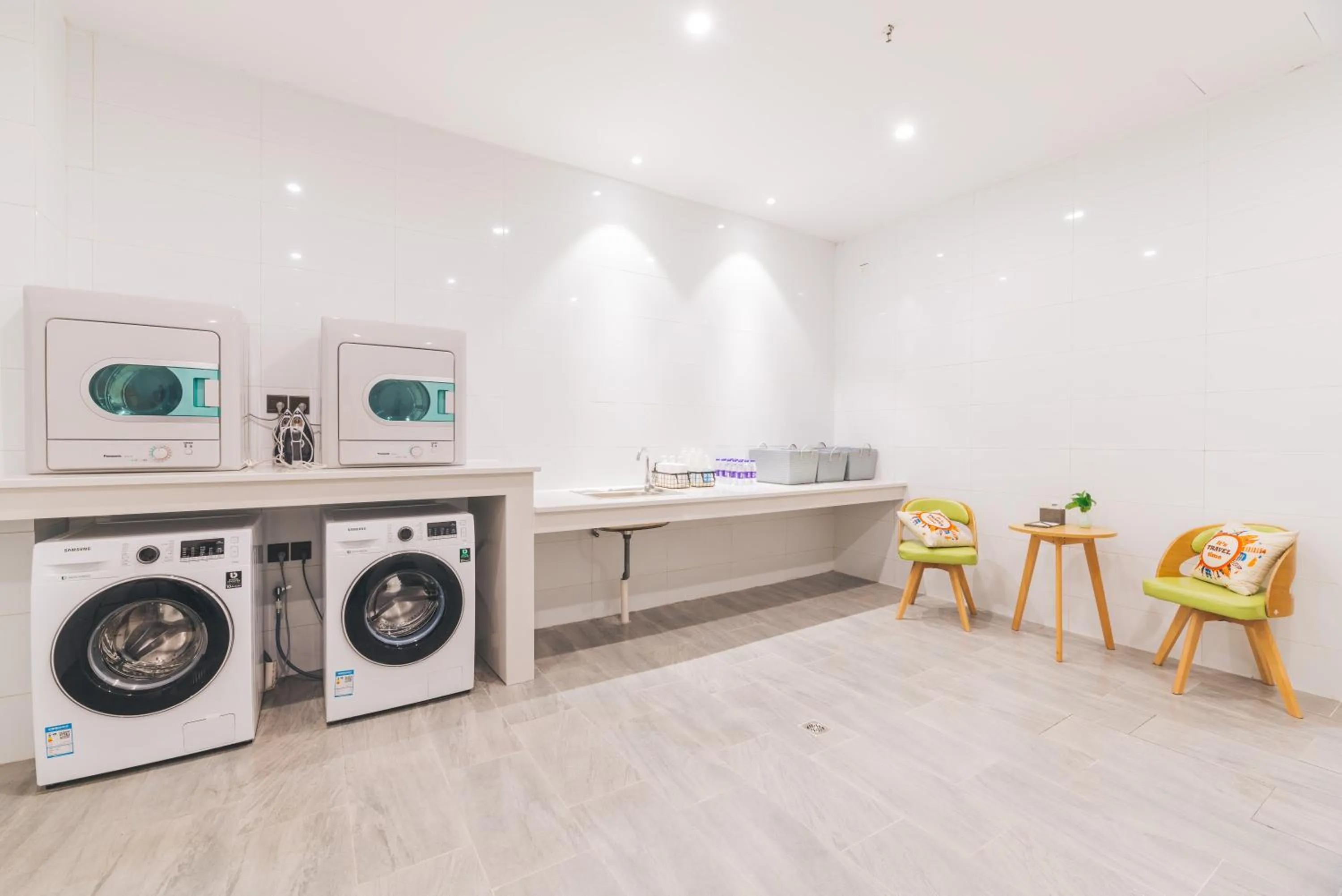 washing machine in Atour Hotel (Hangzhou West Lake Cultural Square)