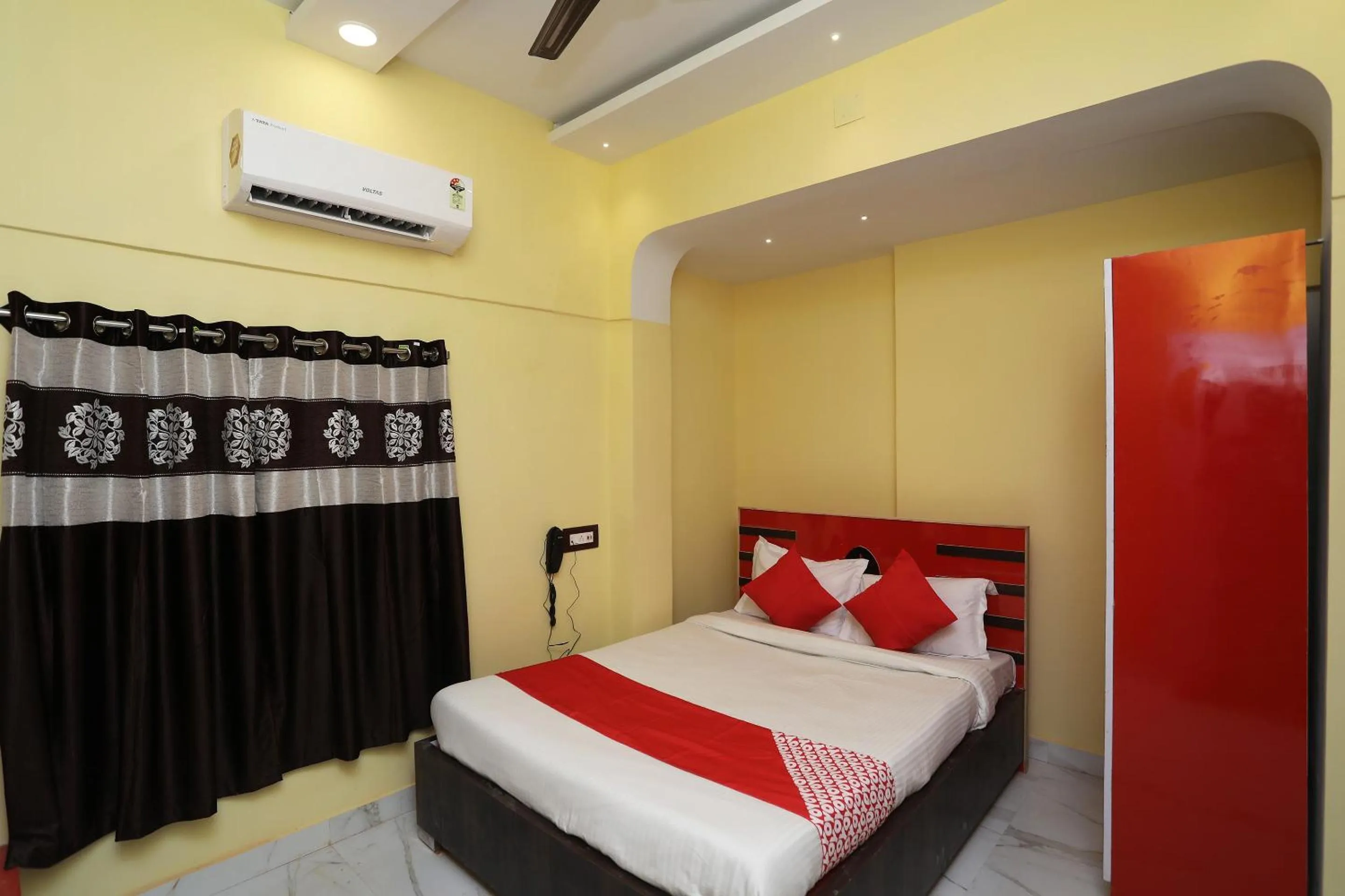 Bedroom, Bed in Super Hotel O HR Inn