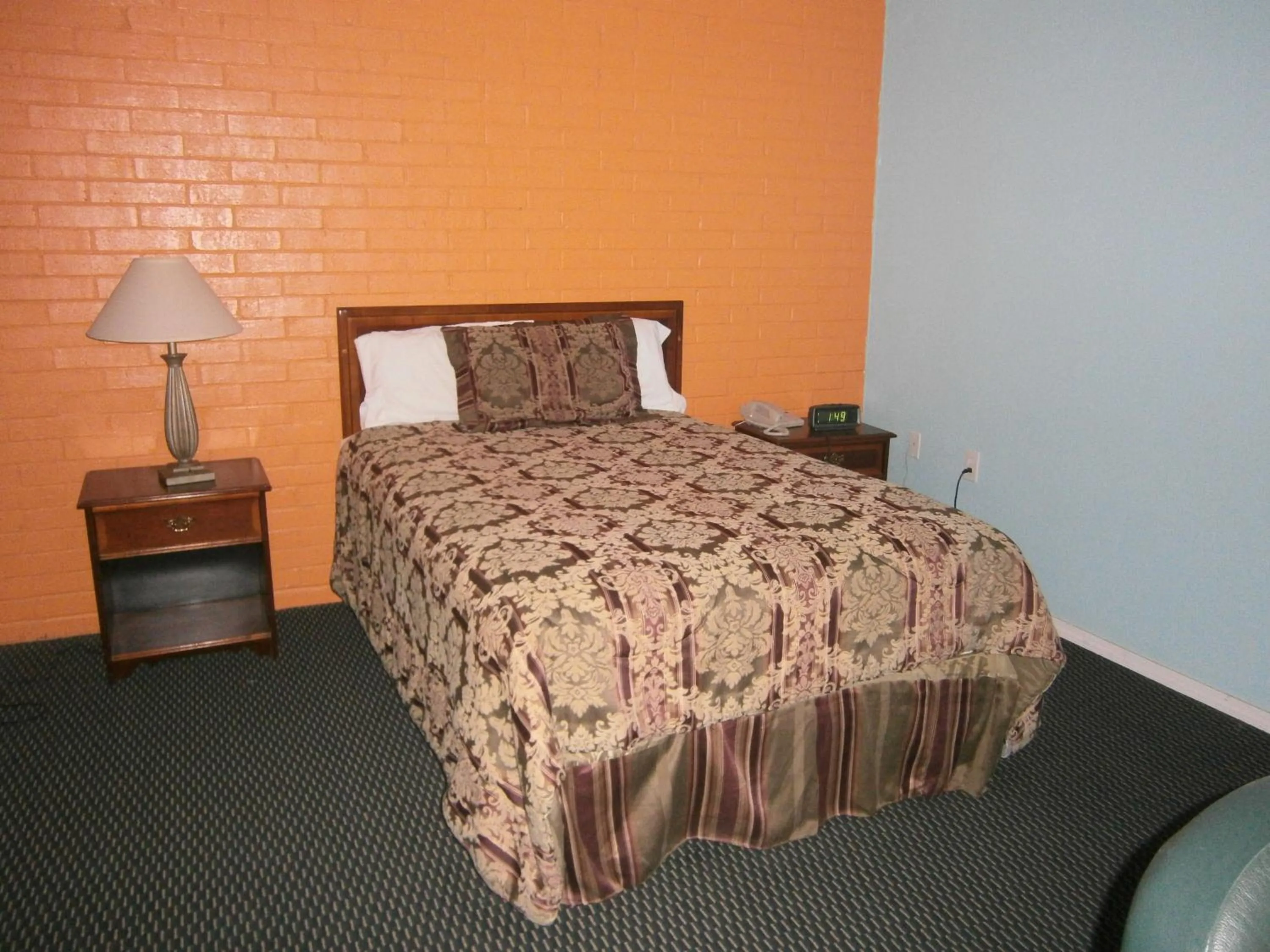 Decorative detail in Blue Star Inn