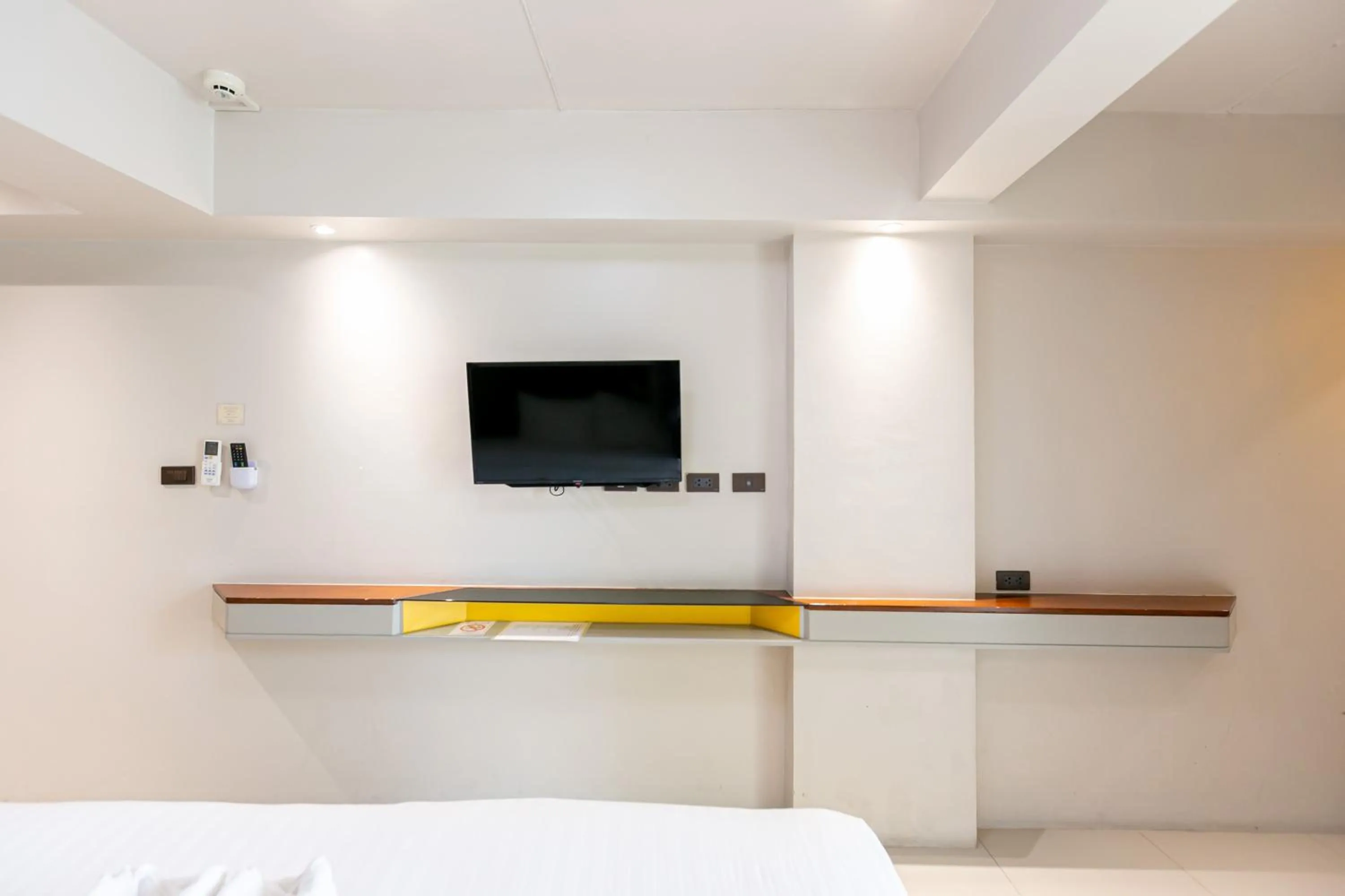 TV and multimedia, Bed in A Sleep Bangkok Sathorn