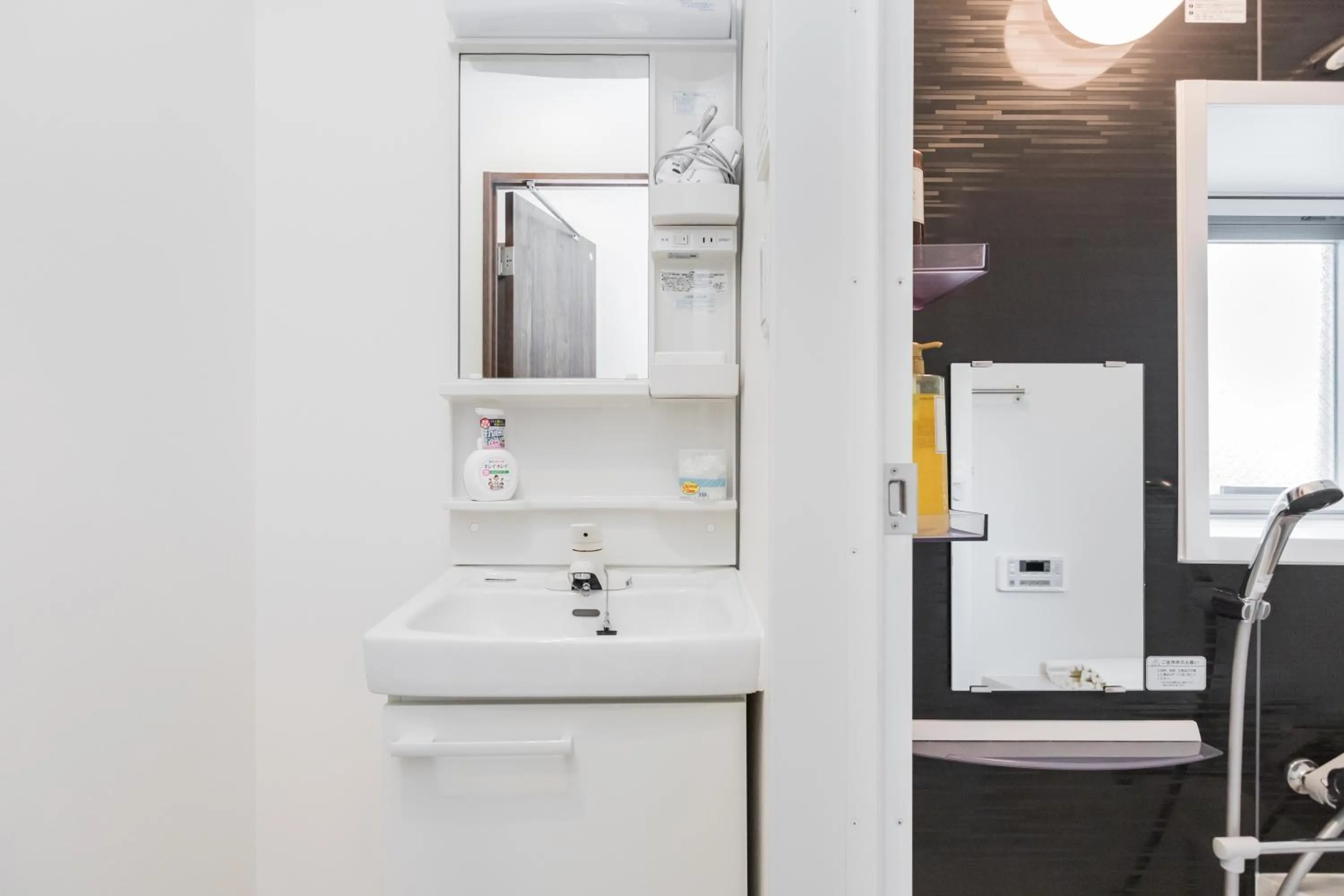 Toilet in Hotel Apartment Ueno Inaricho Sta