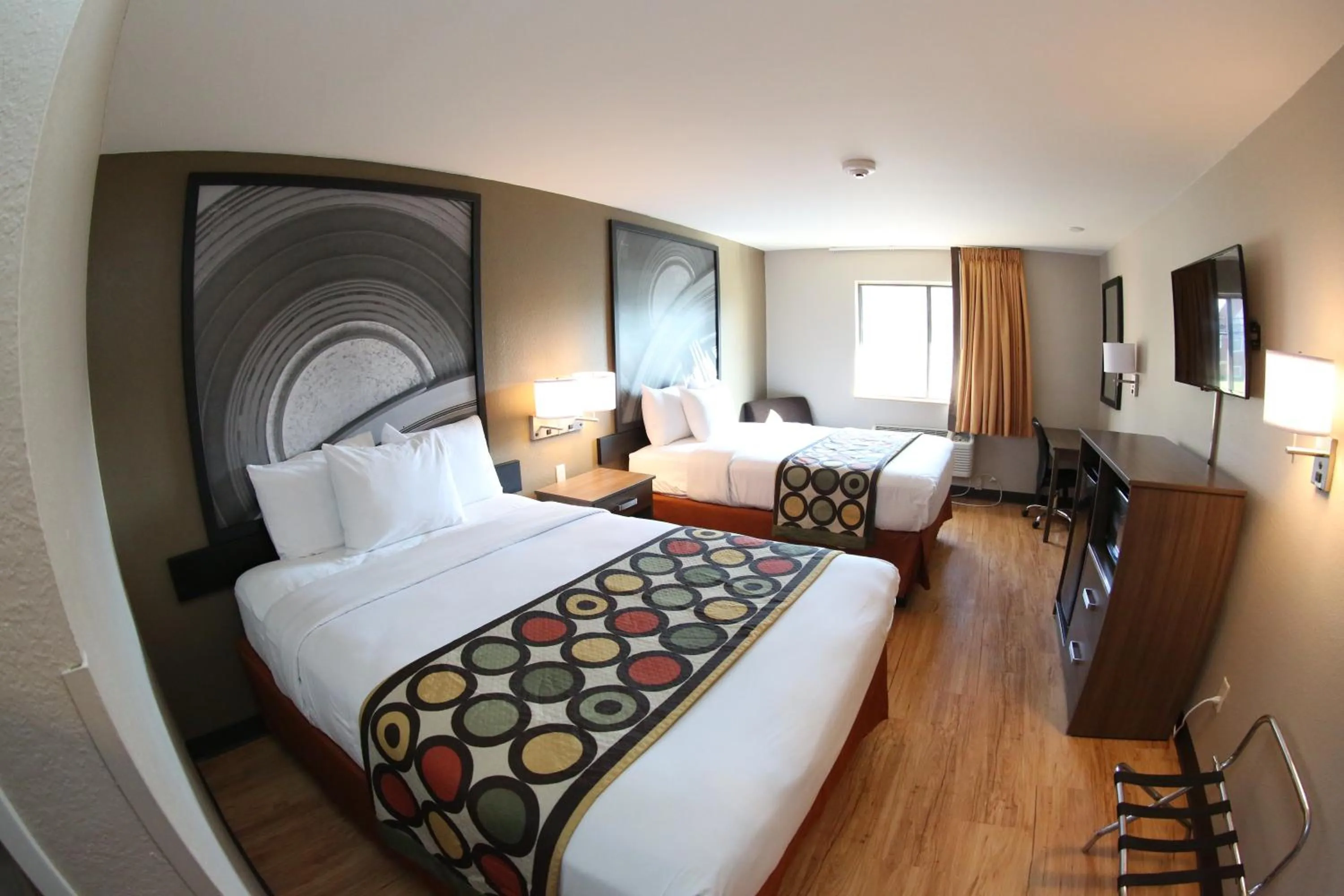 Bed in Super 8 by Wyndham Portsmouth