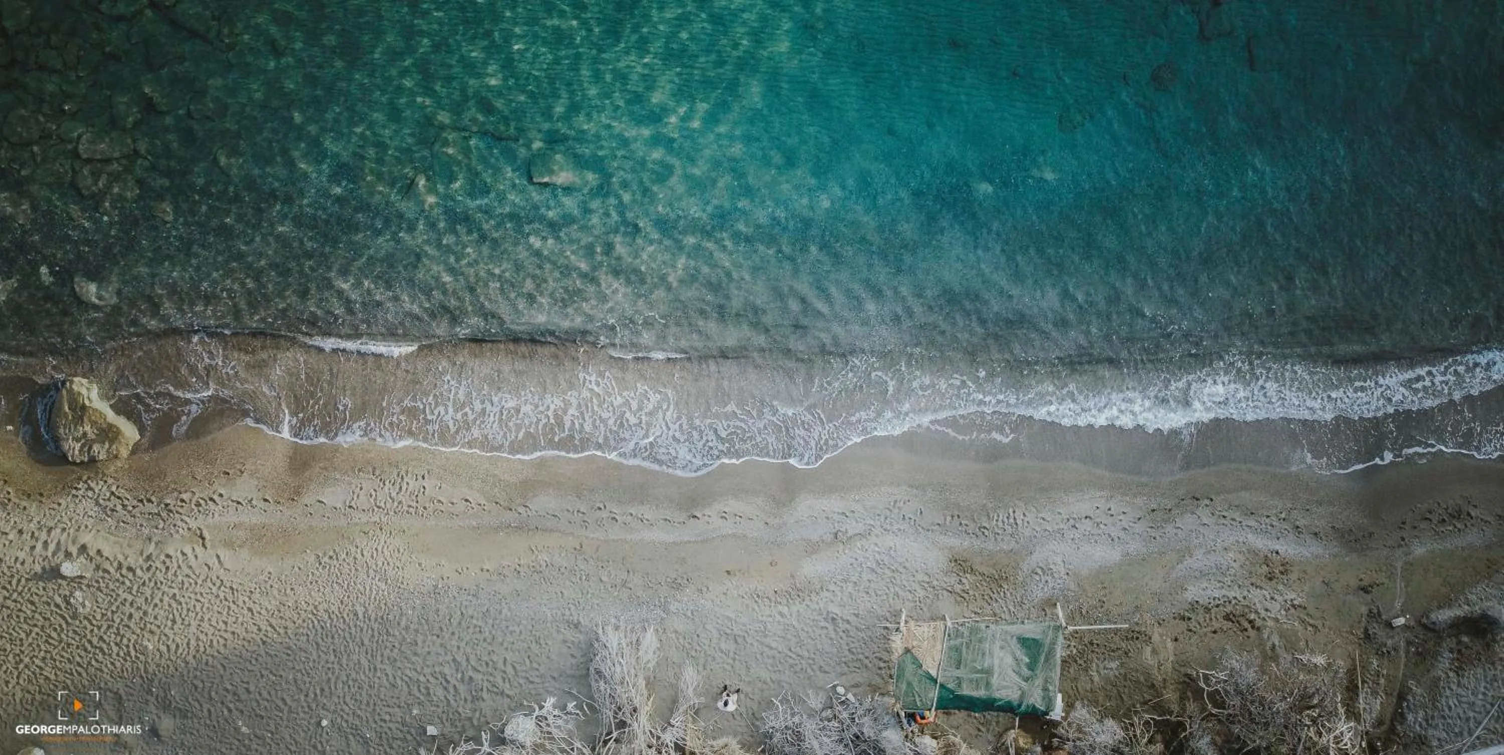 Beach in New Aurora Apts Studios