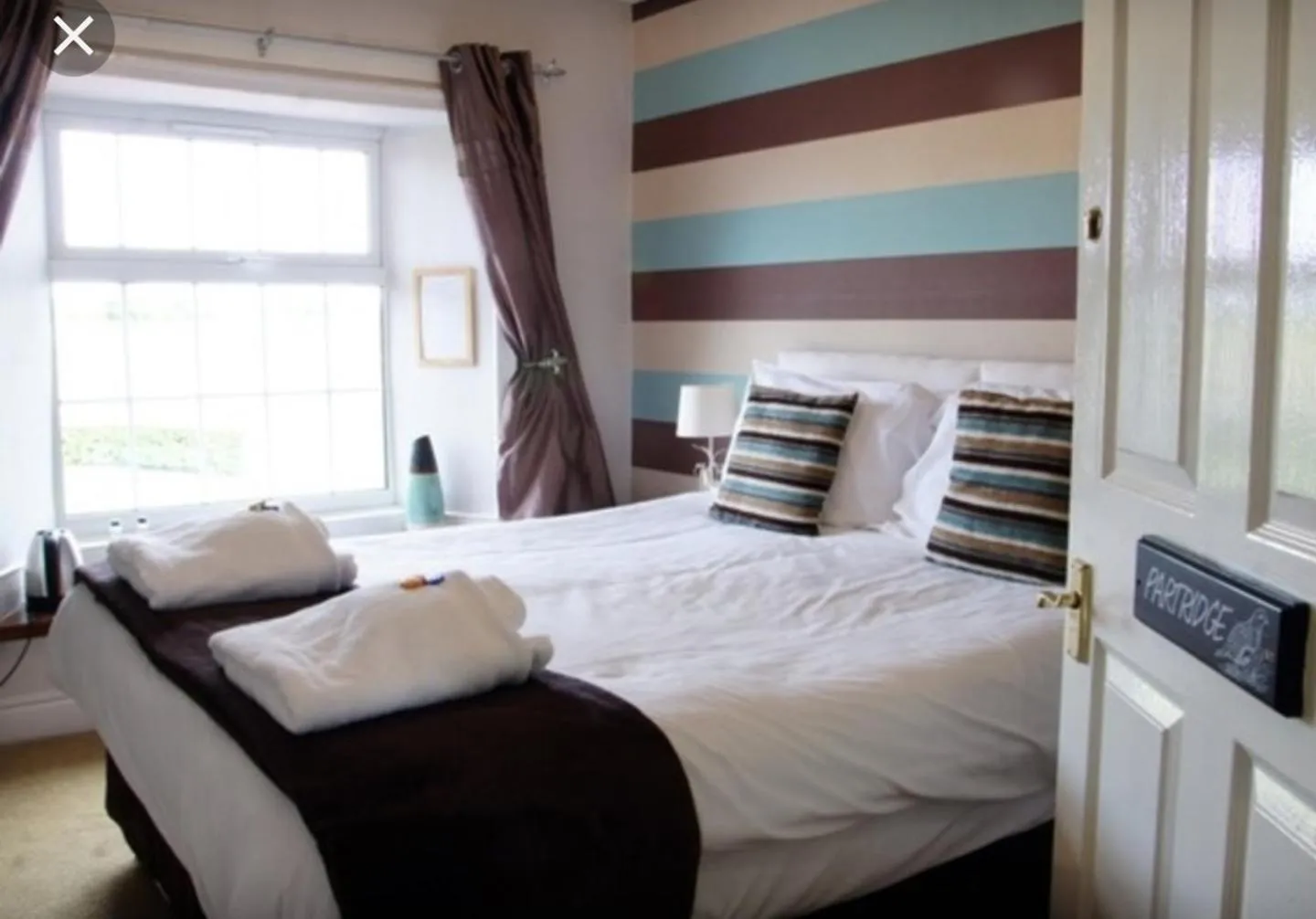 Bedroom, Bed in The Manor House Inn